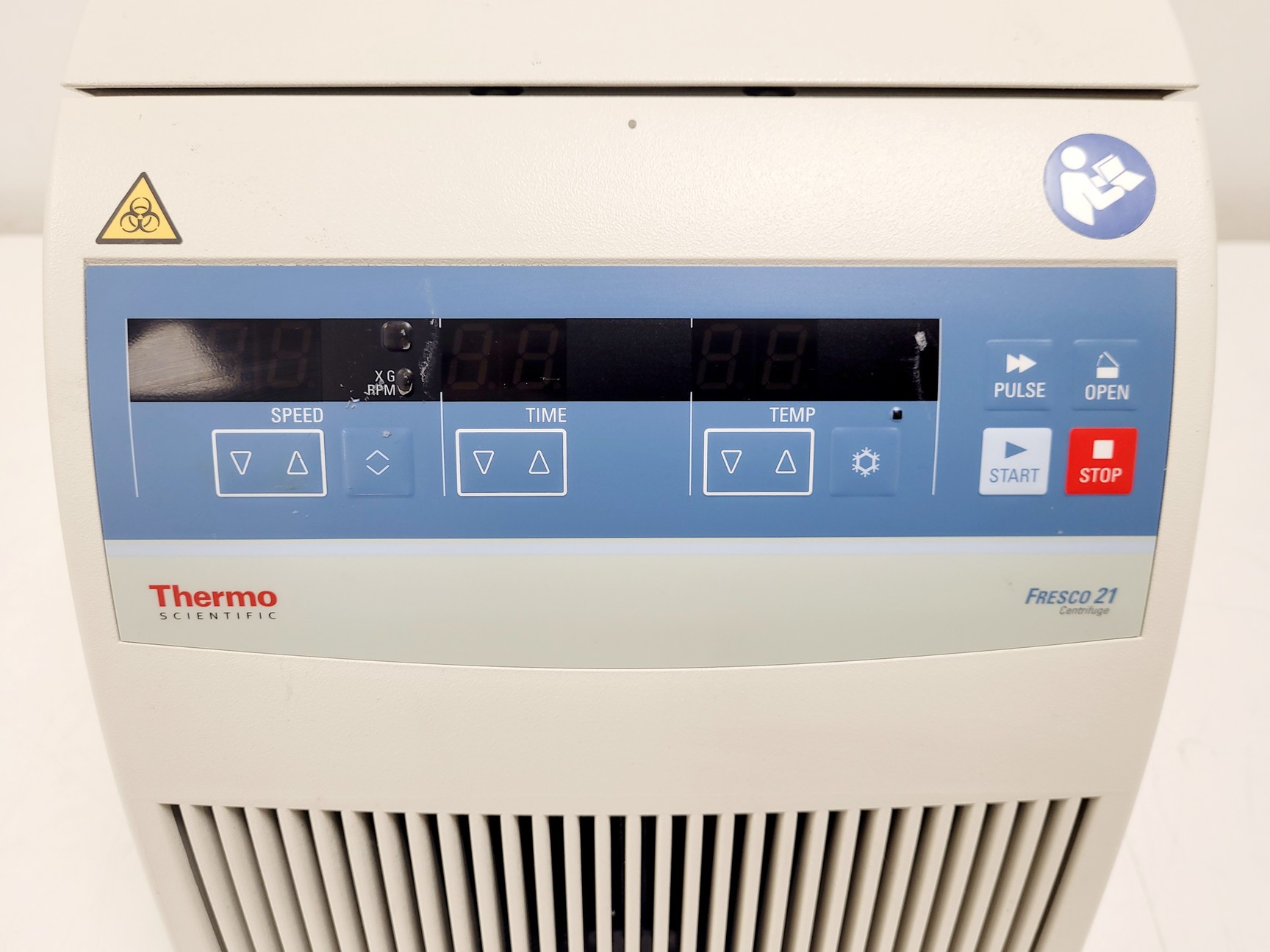 Image of Thermo Scientific Fresco 21 Benchtop Centrifuge W/ 75003424 Rotor