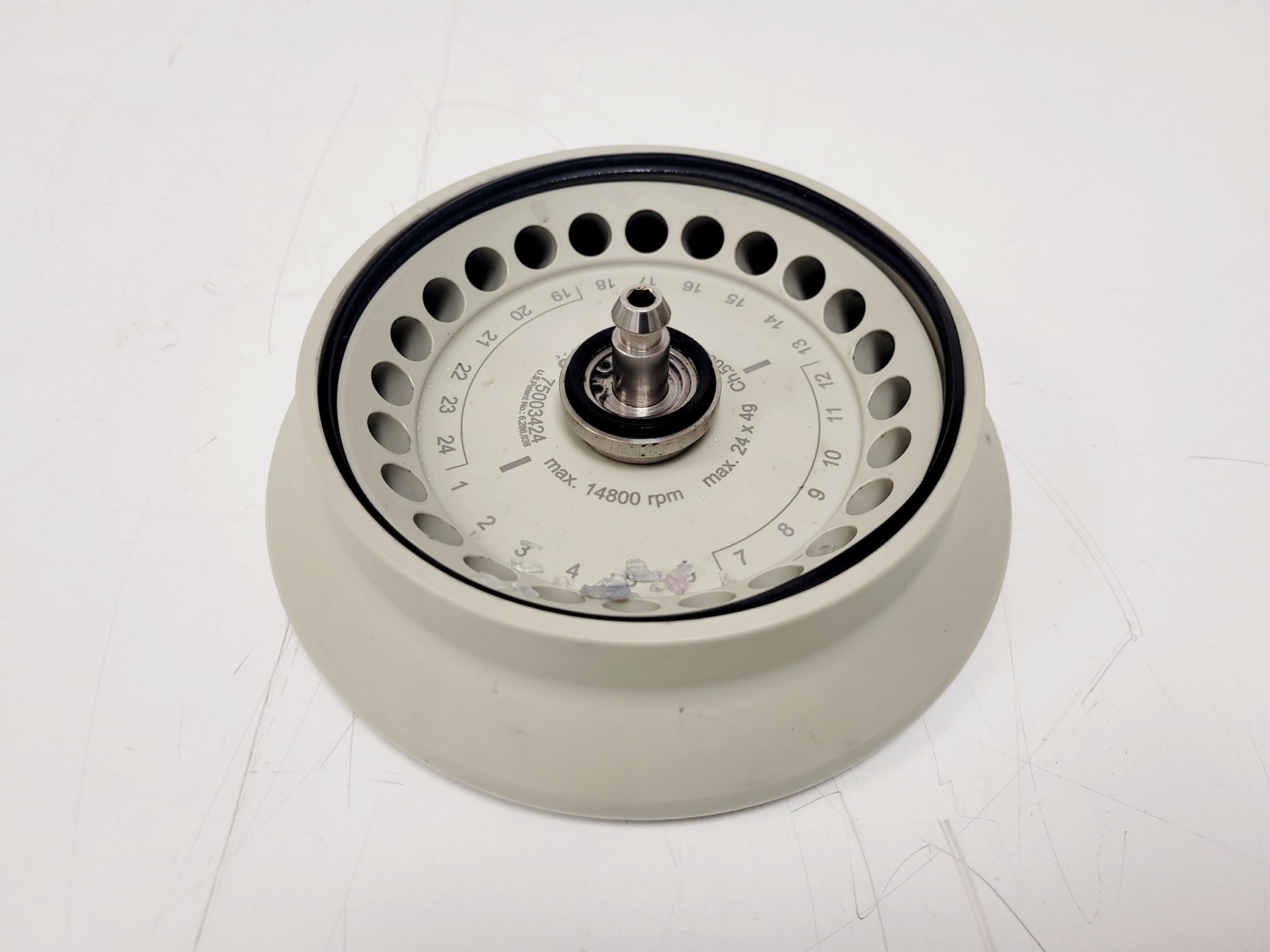 Image of Thermo Scientific Fresco 21 Benchtop Centrifuge W/ 75003424 Rotor
