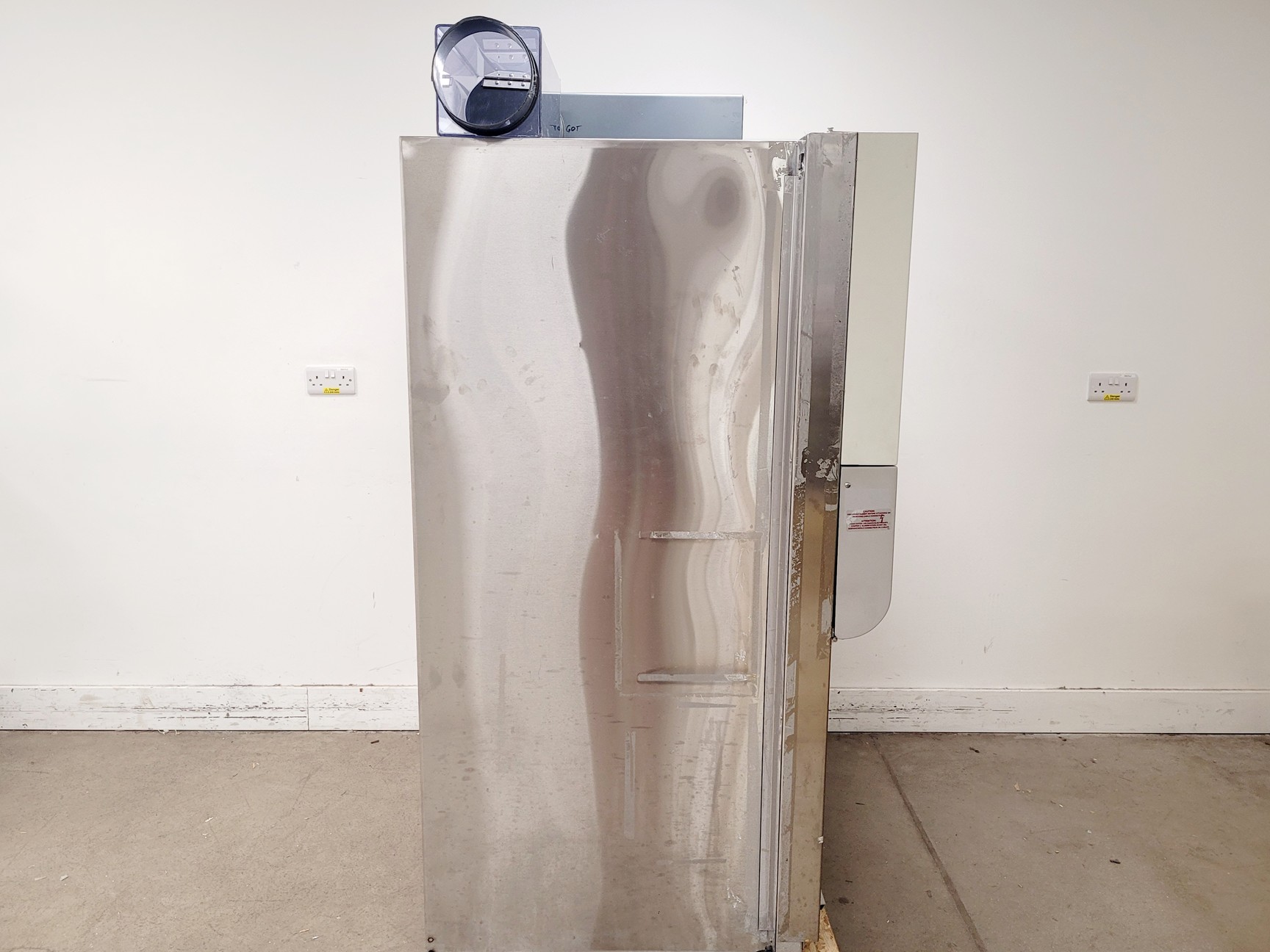Image of Nuaire NU-437-400E Class II Safety Cabinet Lab