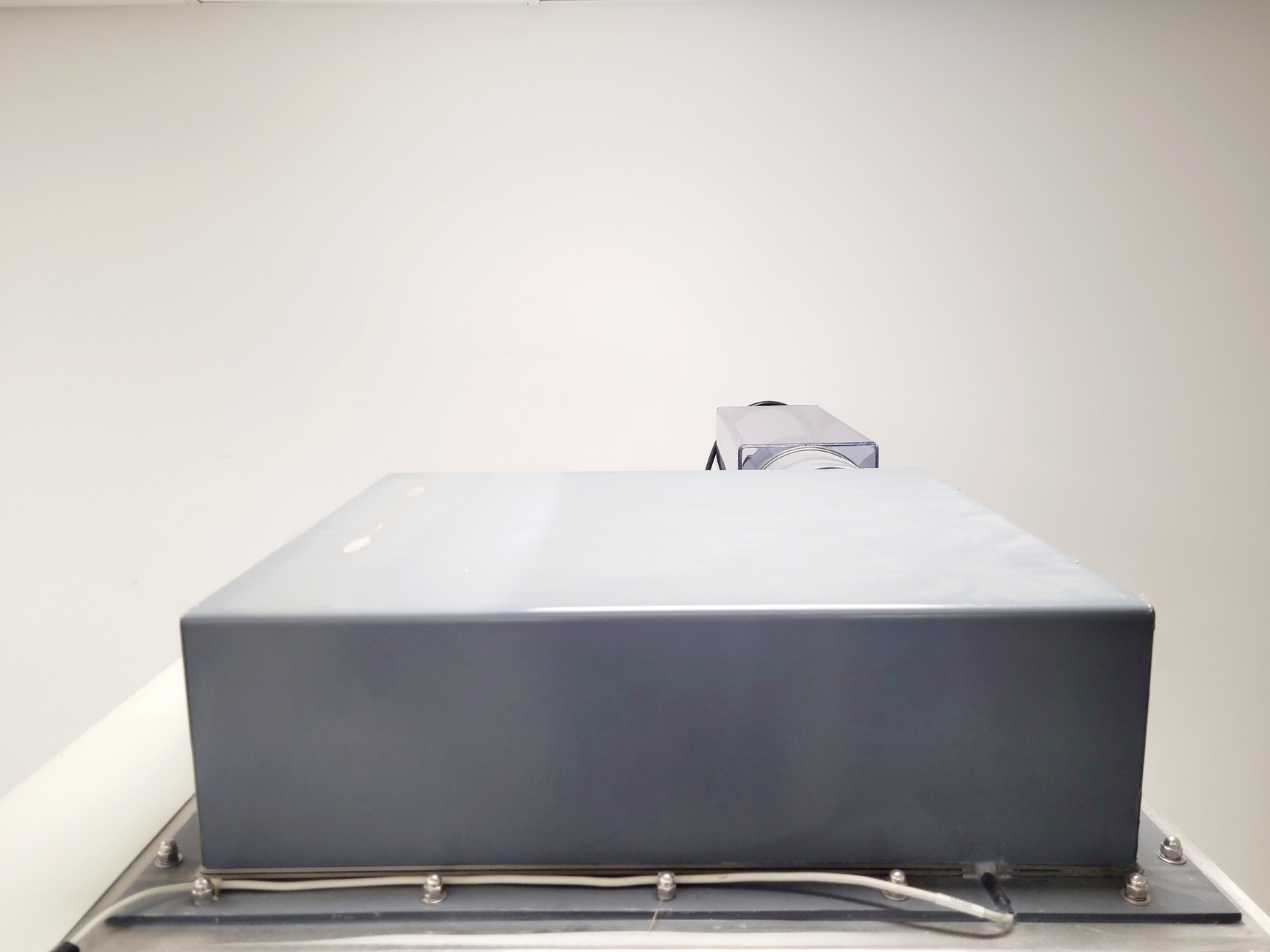 Image of Nuaire NU-437-400E Class II Safety Cabinet Lab