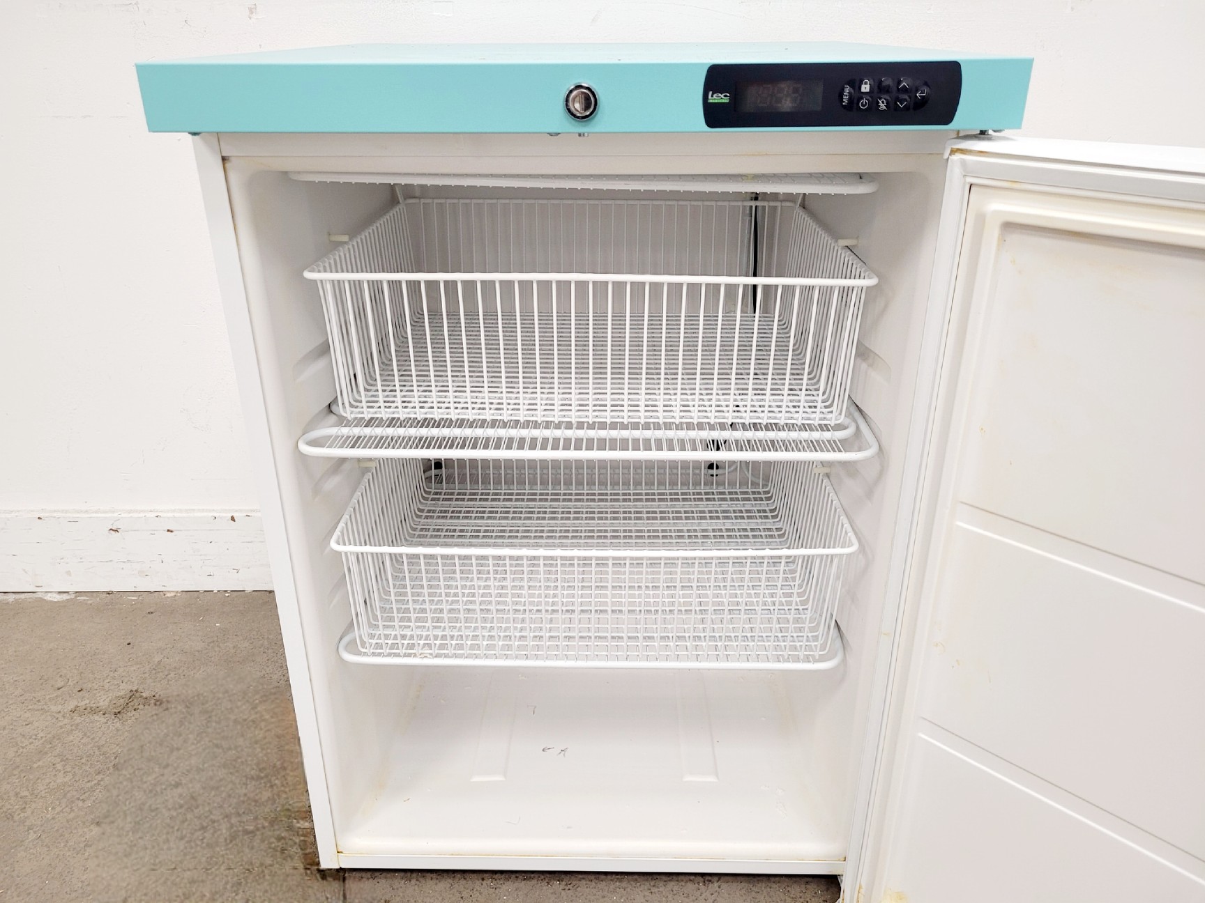 Image of LEC Medical LM LSF151UK Laboratory Freezer