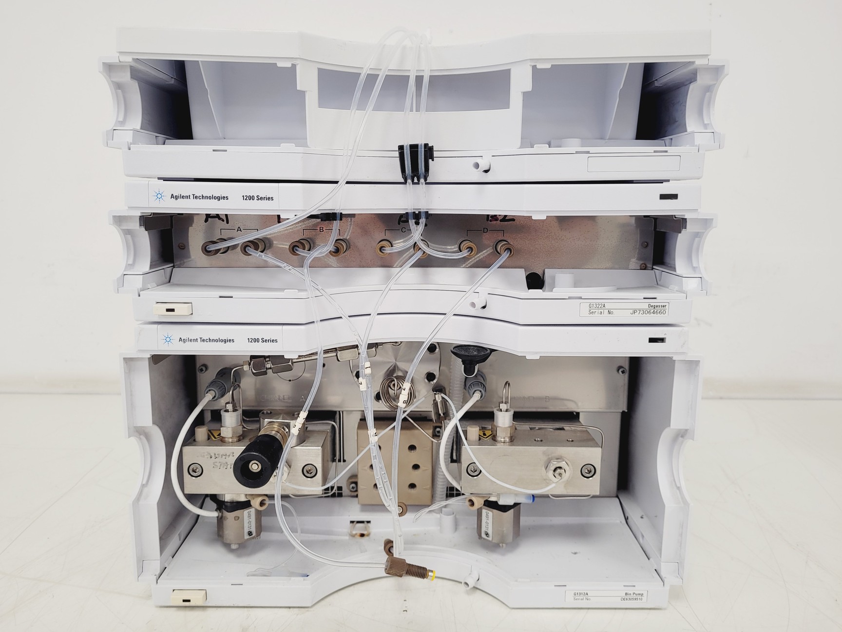 Image of Agilent Series 1200 HPLC System (G1329A, G1316A, G1315D, G1322A, G1312A)