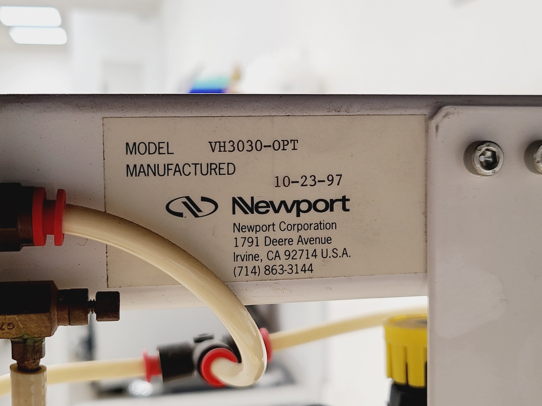 Image of Newport VH3030-OPT Anti-Vibration Table 75x75x76cm