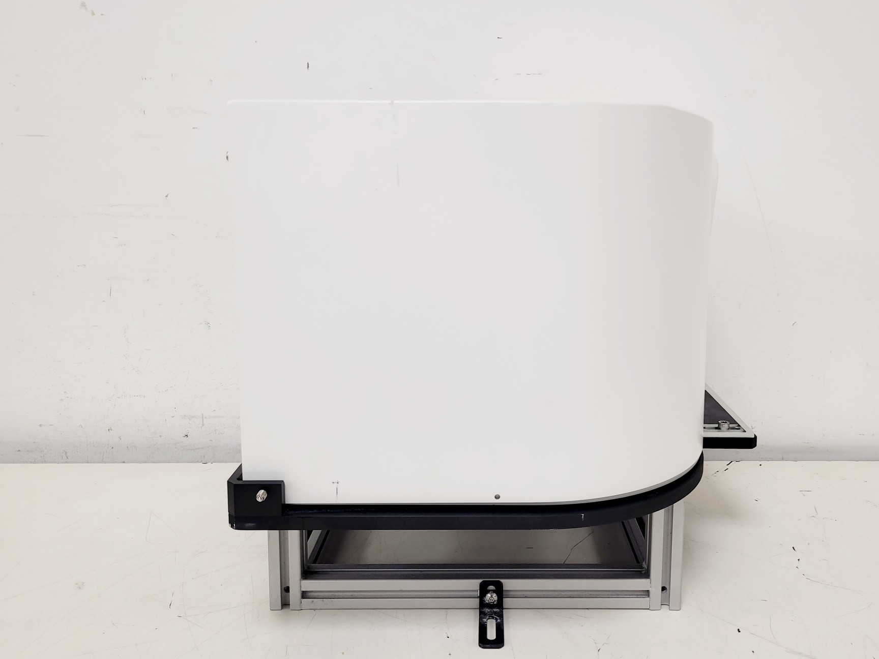 Image of FluidX XSD-96 Pro Tube Automated Capper and De-Capper (2020)