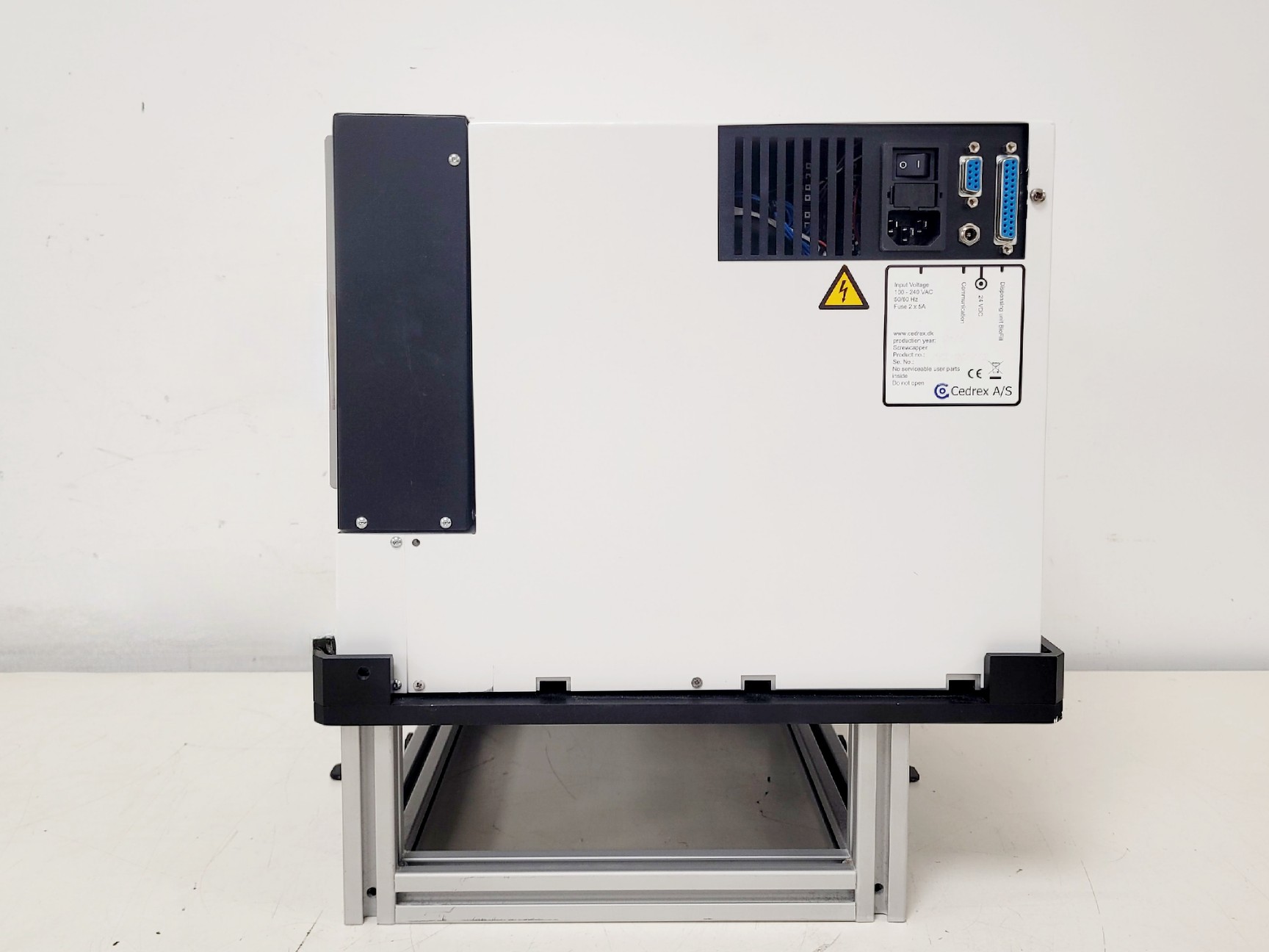 Image of FluidX XSD-96 Pro Tube Automated Capper and De-Capper (2020)