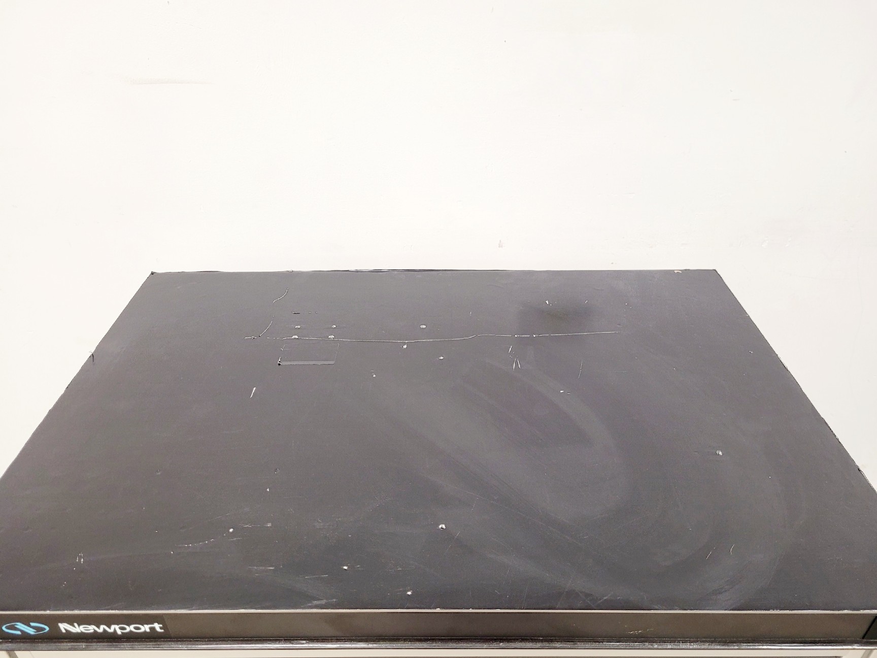 Image of Newport Anti-Vibration Table 90x60x88cm