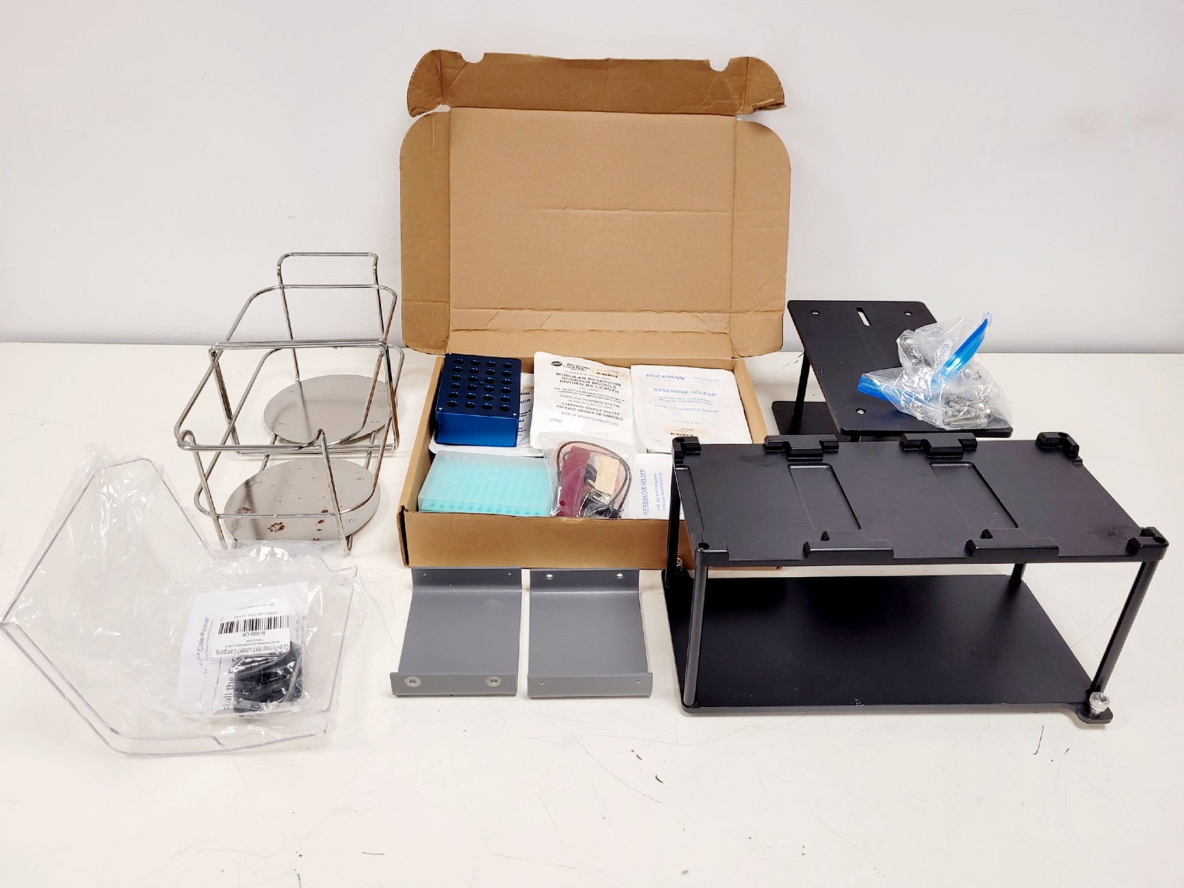 Image of Beckman Coulter Biomek FXp Laboratory Automation Workstation w/ Accessories