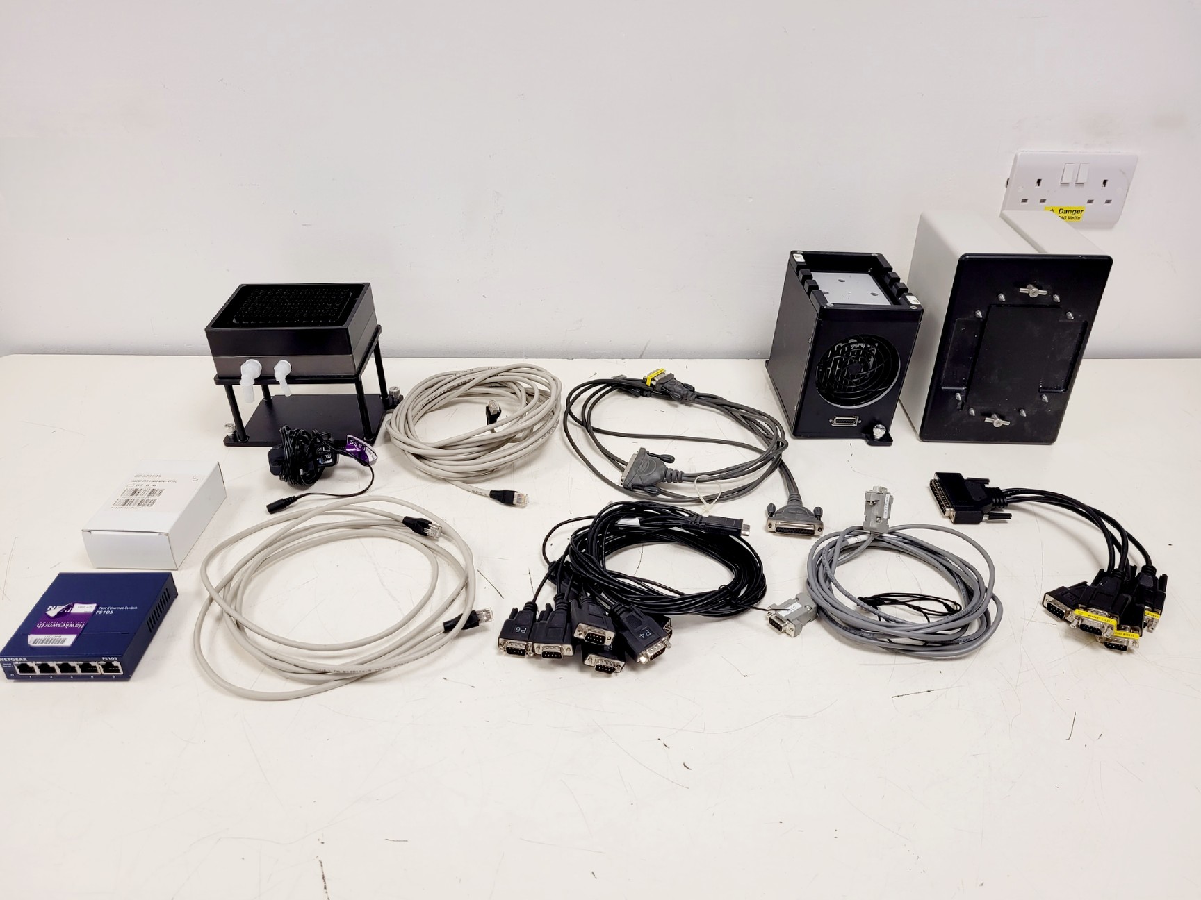Image of Beckman Coulter Biomek FXp Laboratory Automation Workstation w/ Accessories