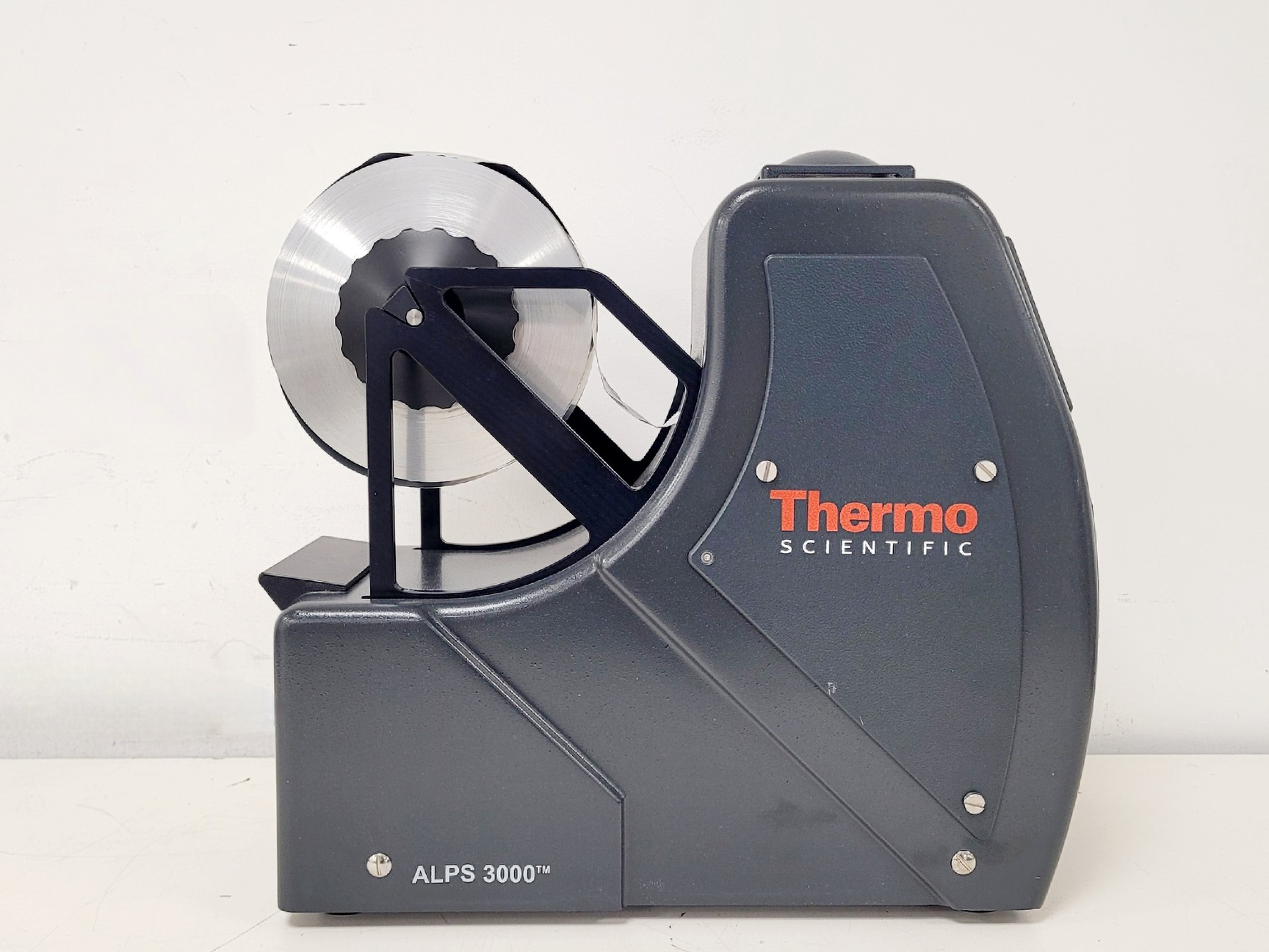 Image of Thermo Scientific ALPS 3000 Automated Microplate Heat Sealer 110/240V