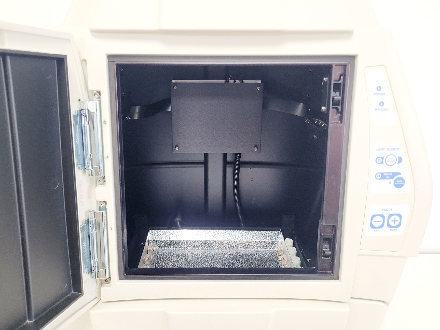 Image of Bio-Rad ChemiDoc MP Imaging System Universal Hood III