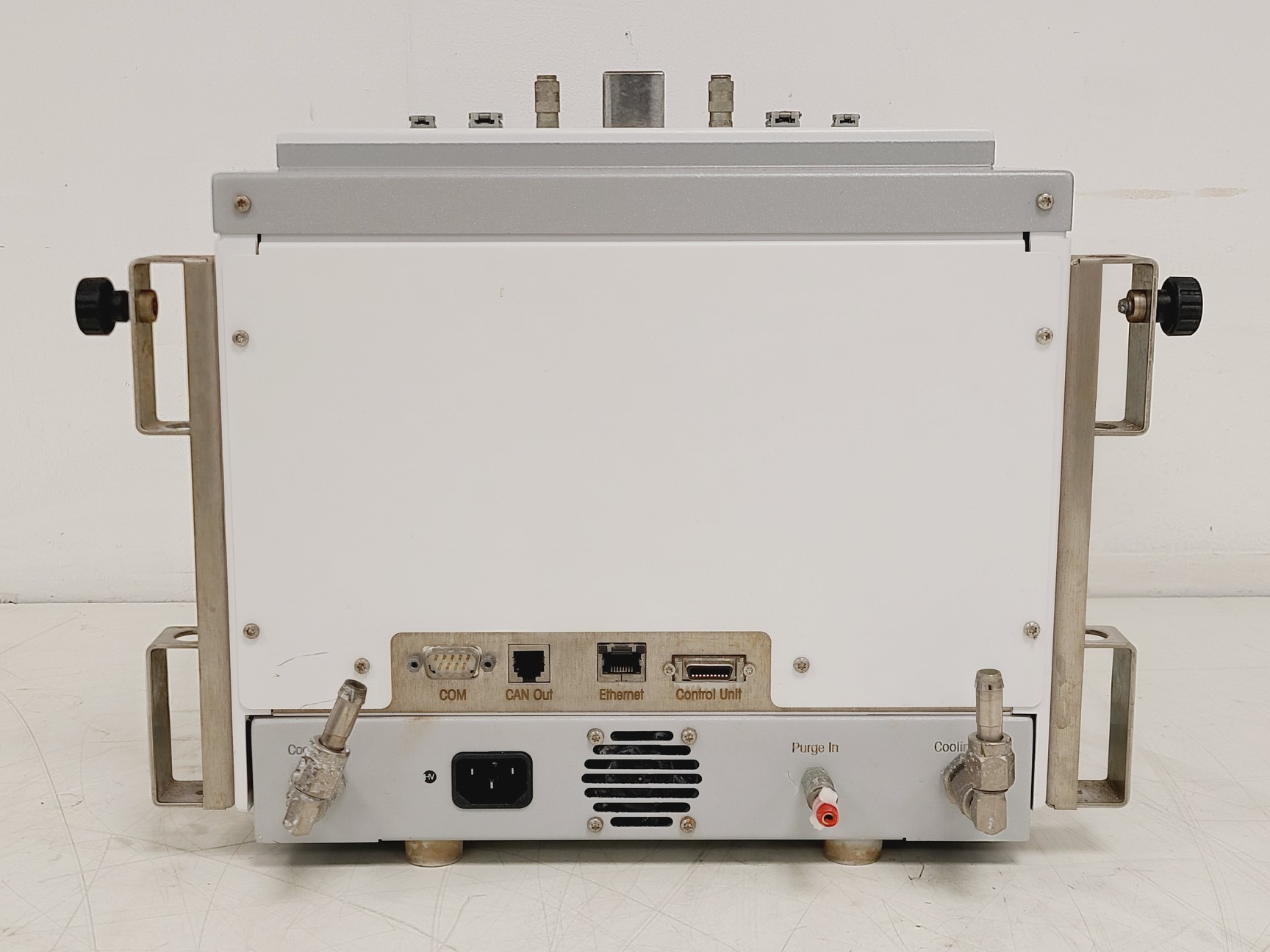 Image of Mettler Toledo EasyMax 102 Personal Synthesis Workstation Lab