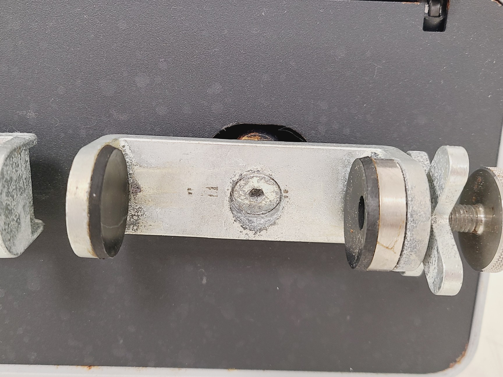 Image of Retsch MM200 Mixer Mill Lab