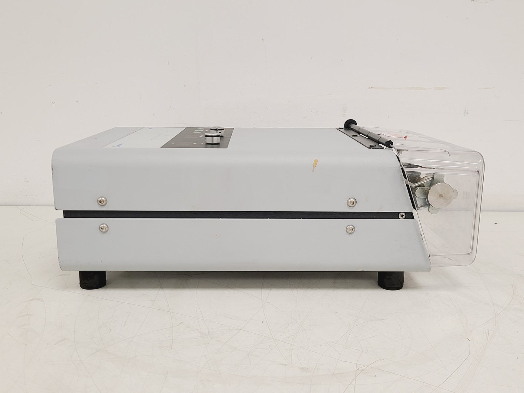 Image of Retsch MM200 Mixer Mill Lab