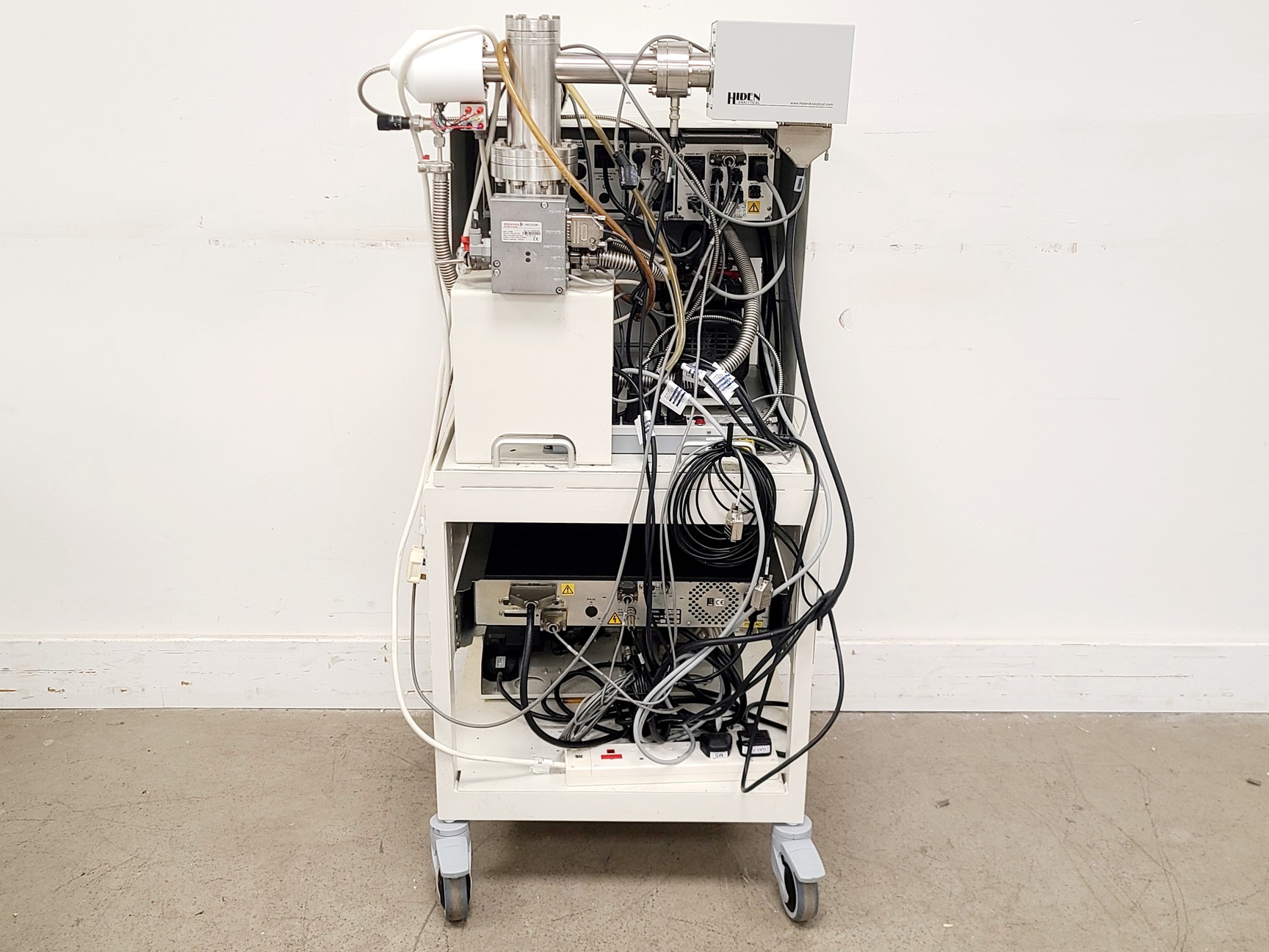 Image of Hiden Analytical HPR20 QMS Sampling System w/ RC Interface & Gas Panel