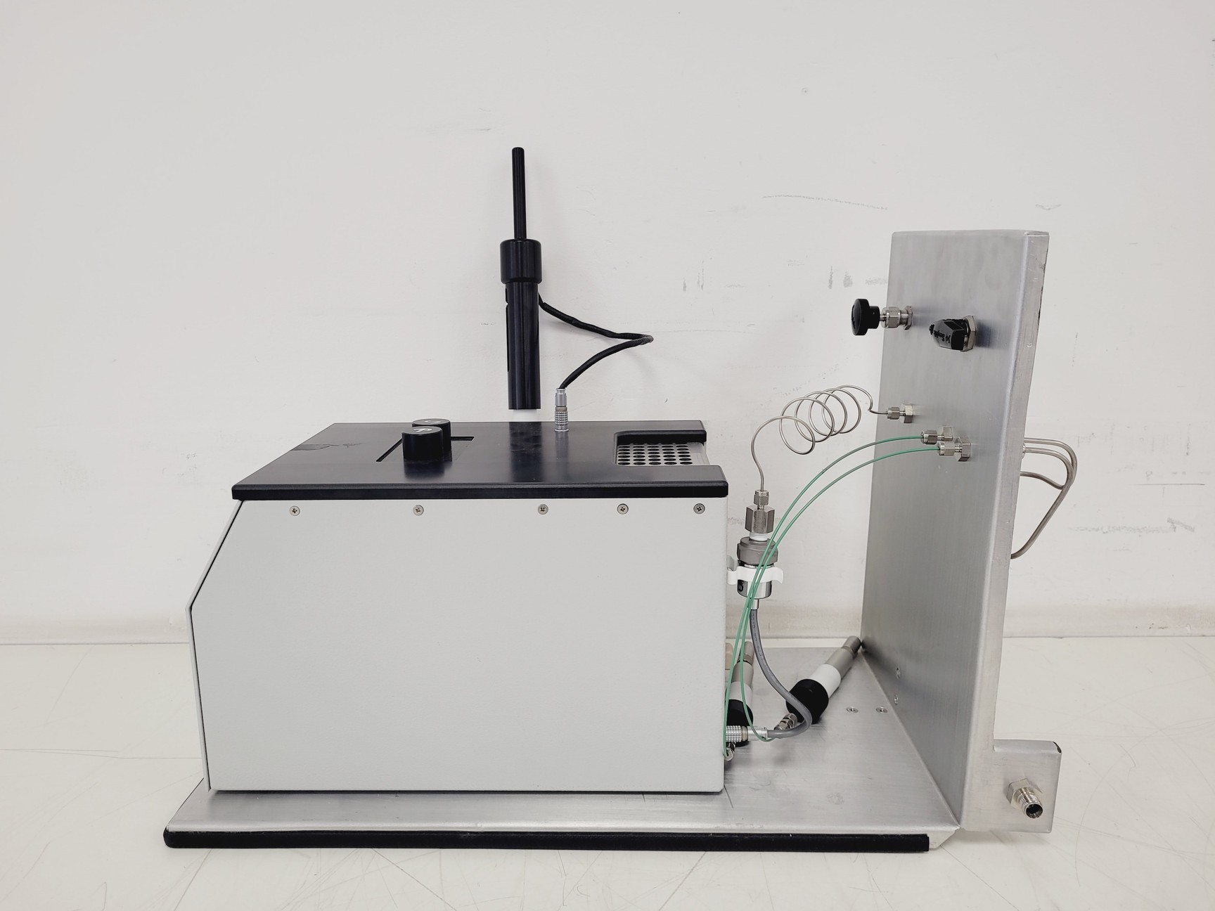Image of Thermal Hazard Technology micro Reaction Calorimeter Lab