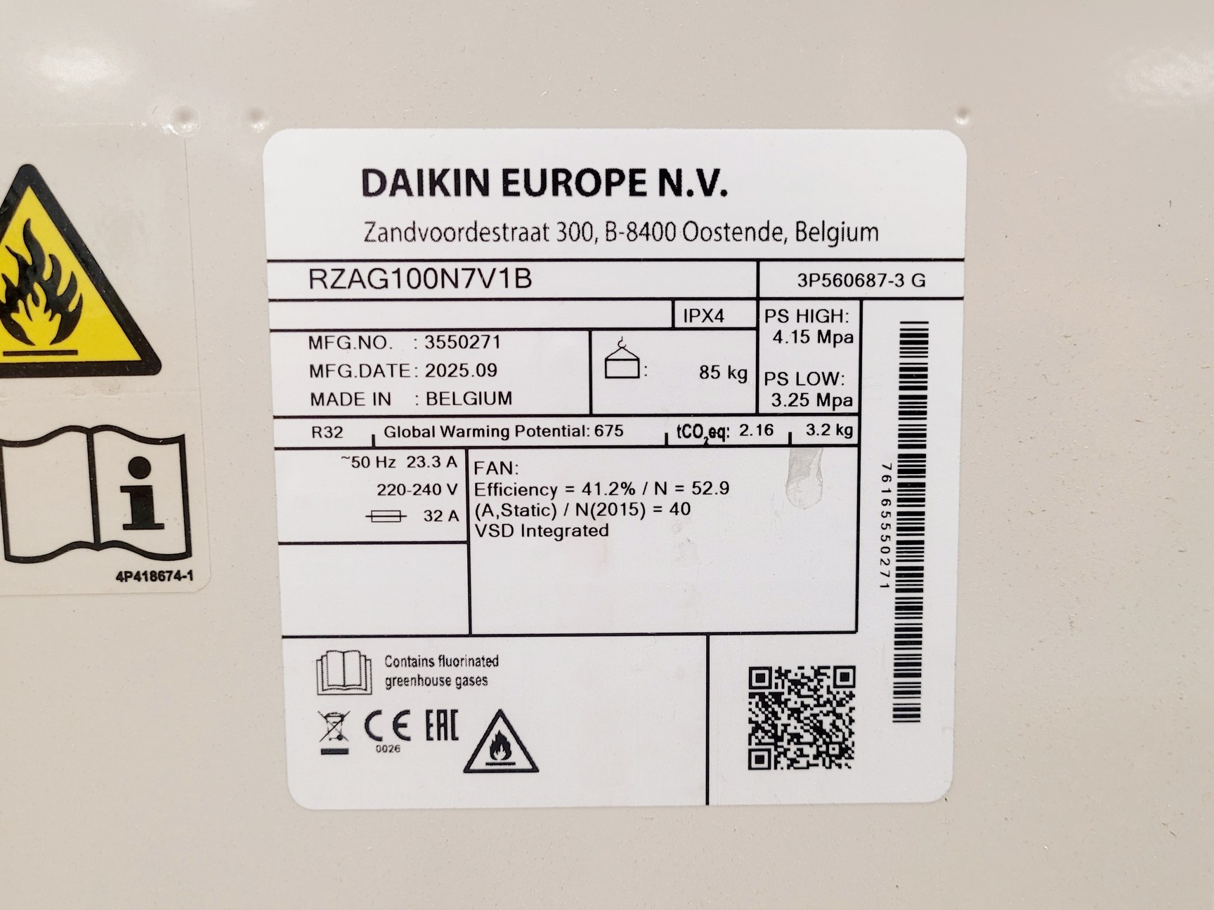 Image of Daiken SkyAir Alpha-Series RZAG100N7V1B AC Unit w/ FAA100BUV1B Unit