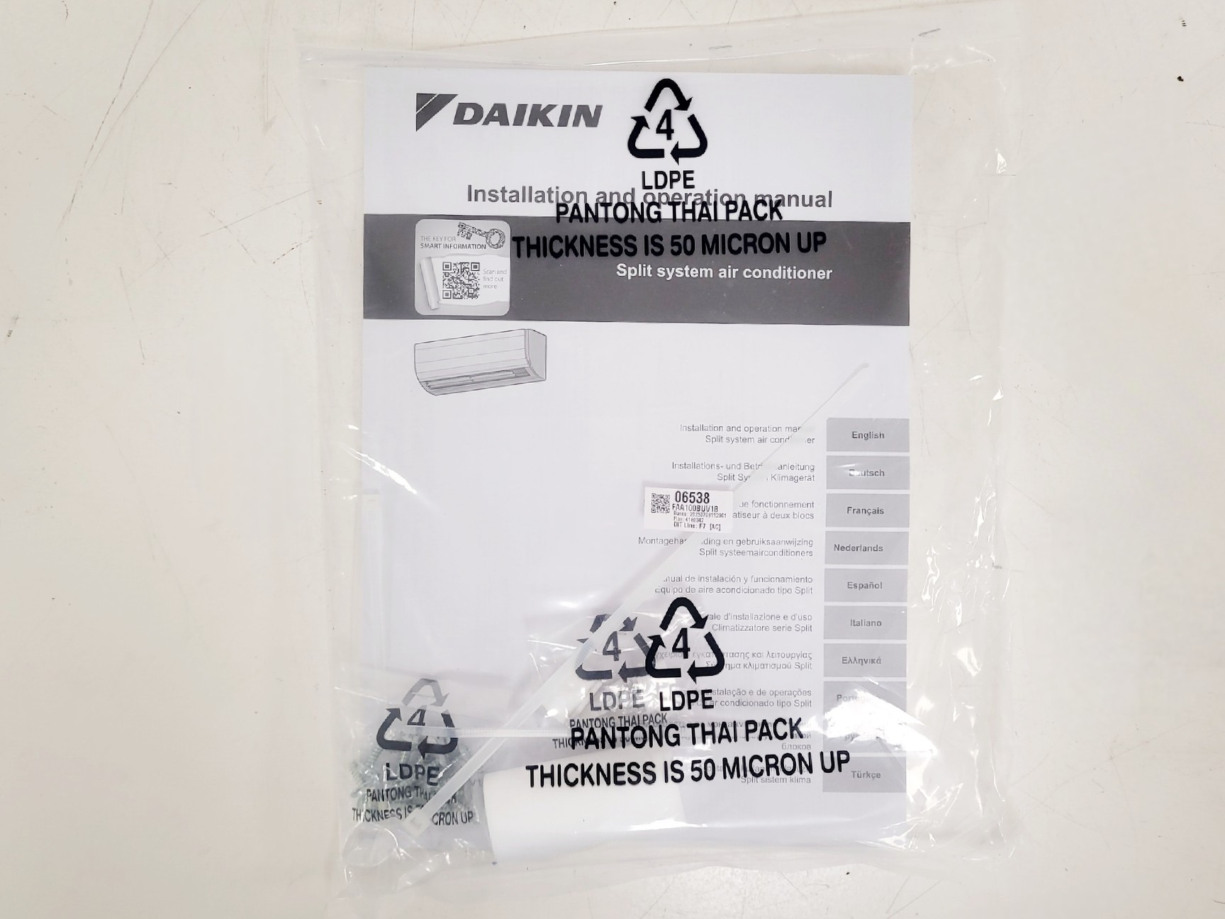 Image of Daiken SkyAir Alpha-Series RZAG100N7V1B AC Unit w/ FAA100BUV1B Unit