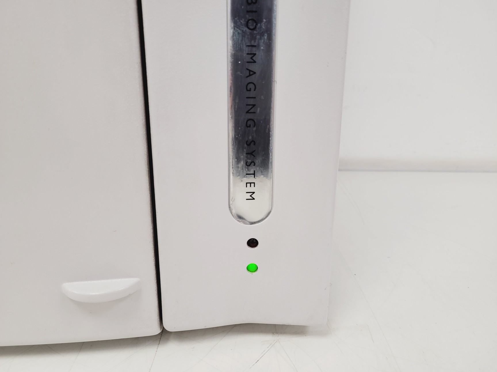 Image of Syngene GeneGenius Bio Imaging System w/ Syngene GV2M20 Stage Lab