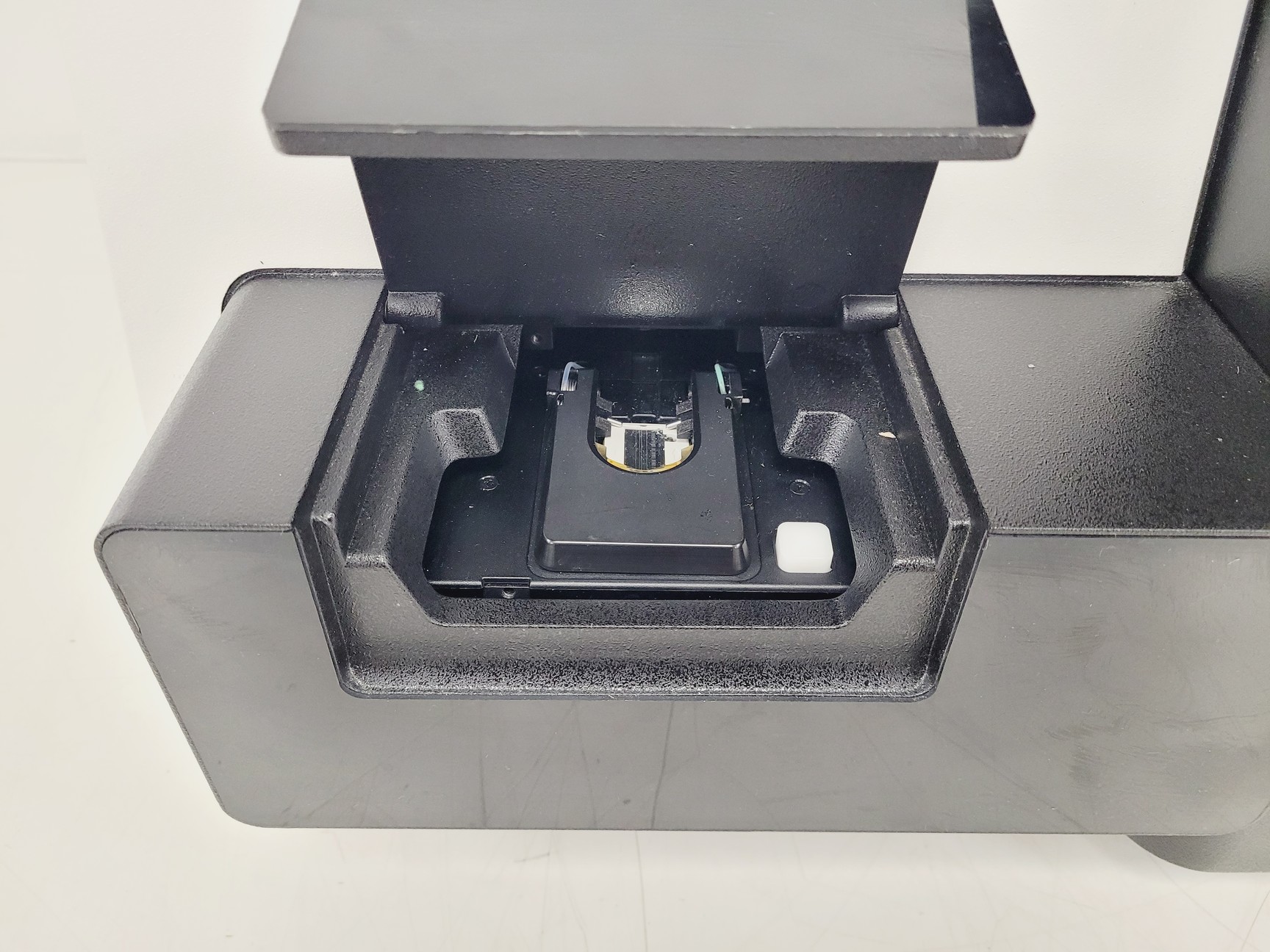 Image of Illumina MiSeq Next Generation DNA Sequencing System