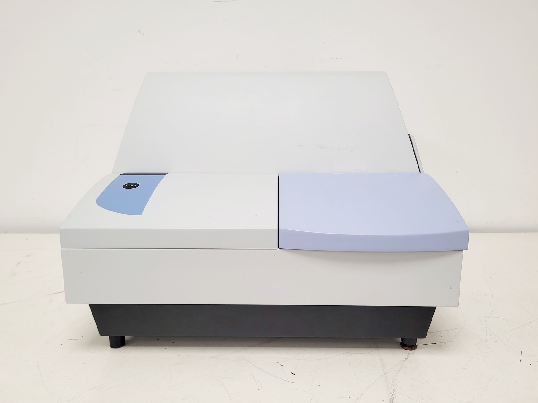 Image of Perkin Elmer Victor3 1420 Multilabel Counter Microplate Reader Lab