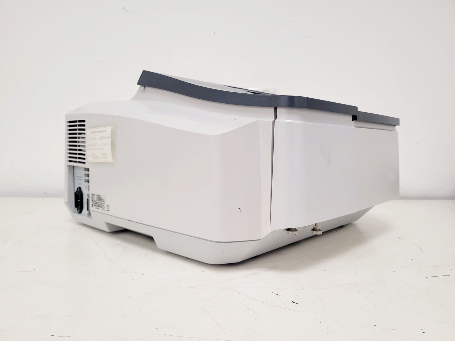 Image of Shimadzu UV-1800 UV Spectrophotometer w/ CPS-240A & CPS-Controller