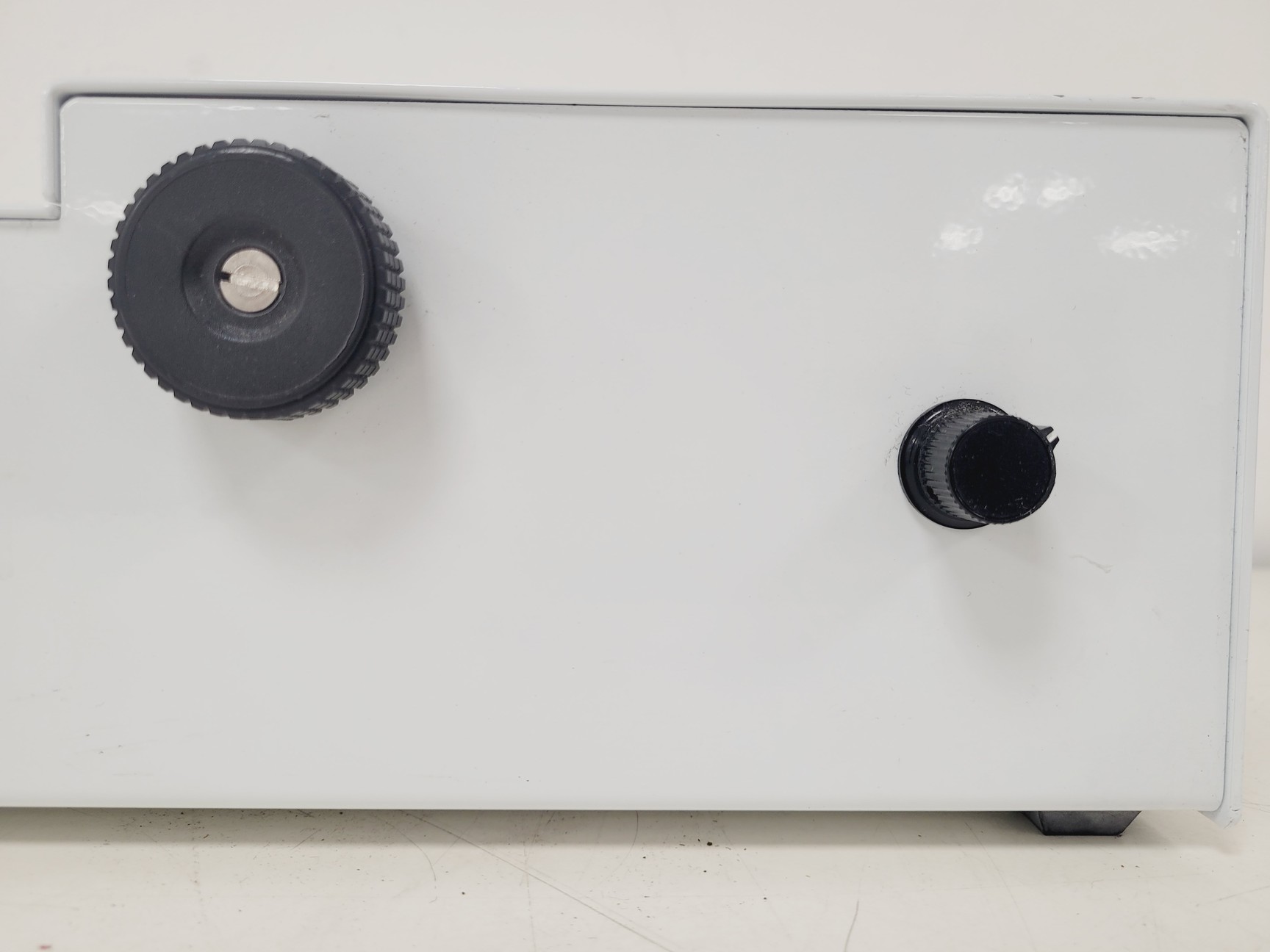 Image of The Mickle Laboratory Engineering Co MTC/2E Intracel McIlwain Tissue Chopper