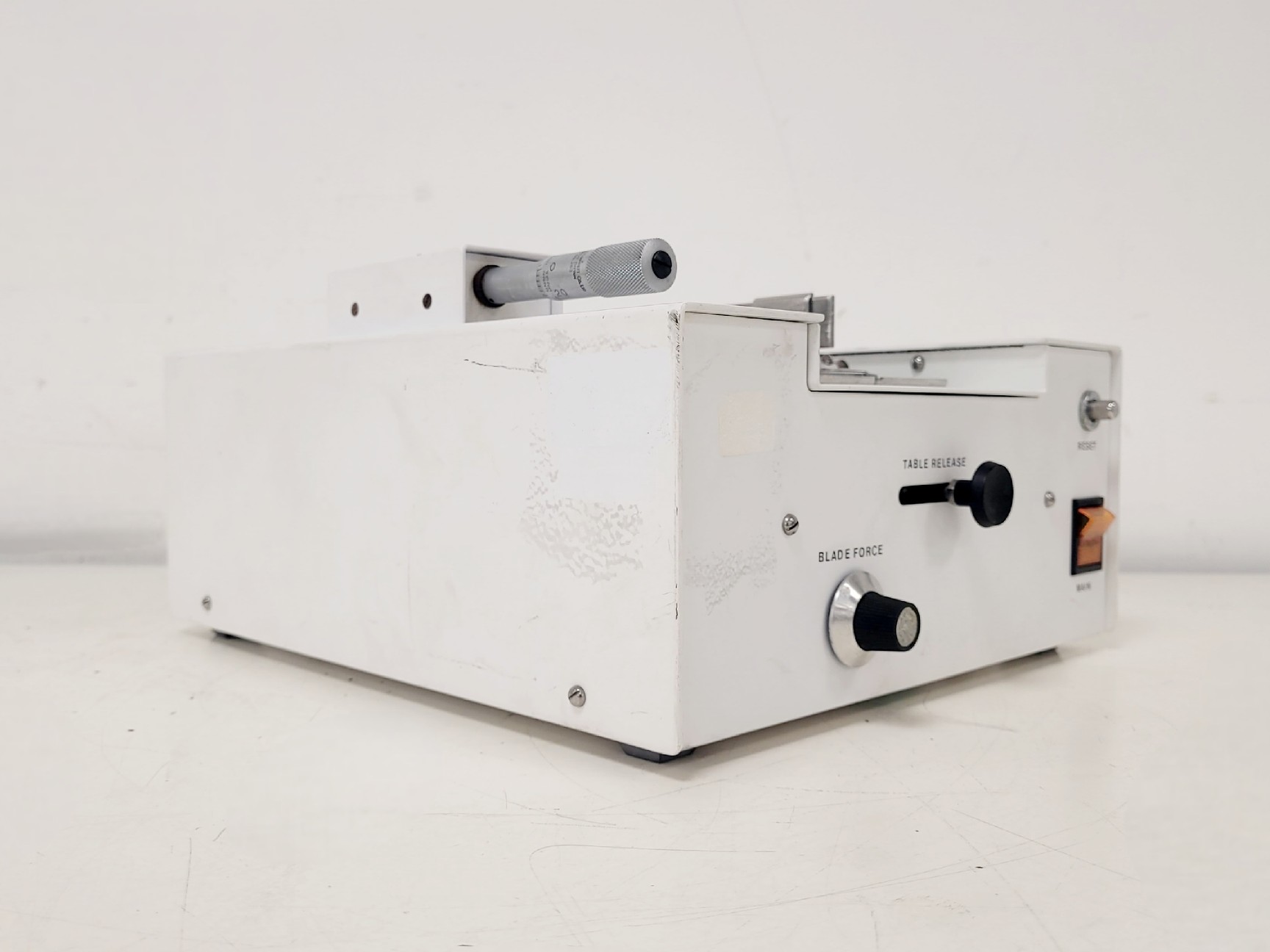 Image of The Mickle Laboratory Engineering Co MTC/2E McIlwain Tissue Chopper
