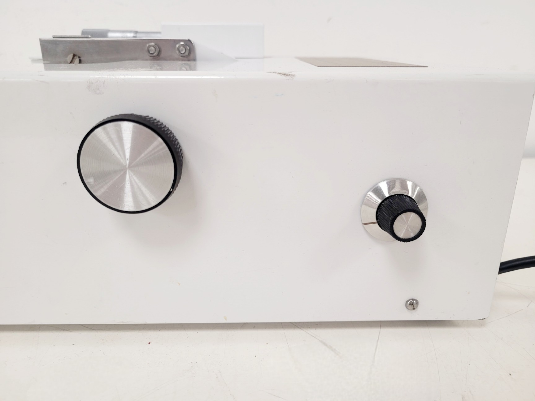 Image of The Mickle Laboratory Engineering Co MTC/2E McIlwain Tissue Chopper