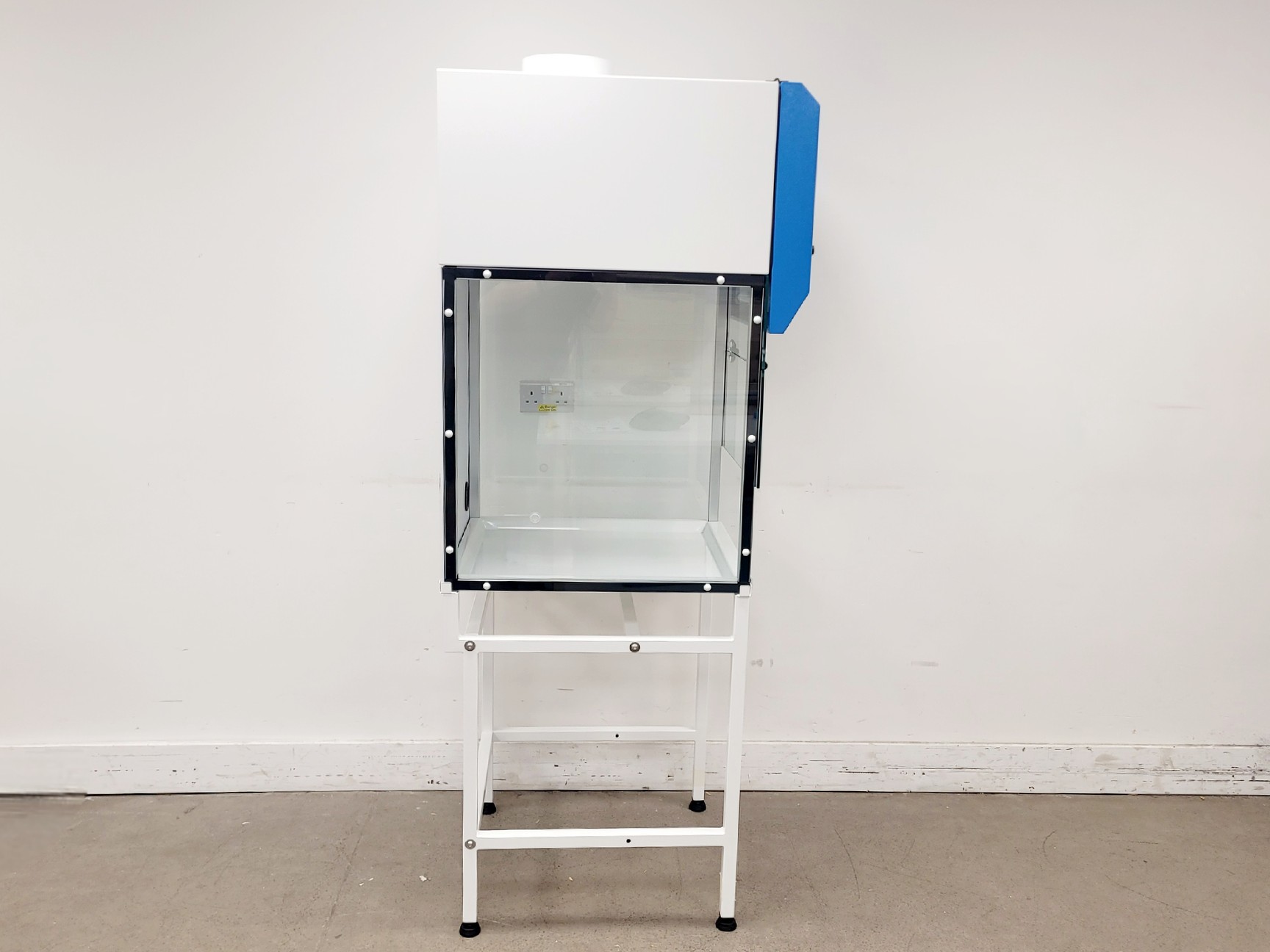 Image of Faster ChemFAST Elite 06 Ductless Fume Hood w/ Stand Lab