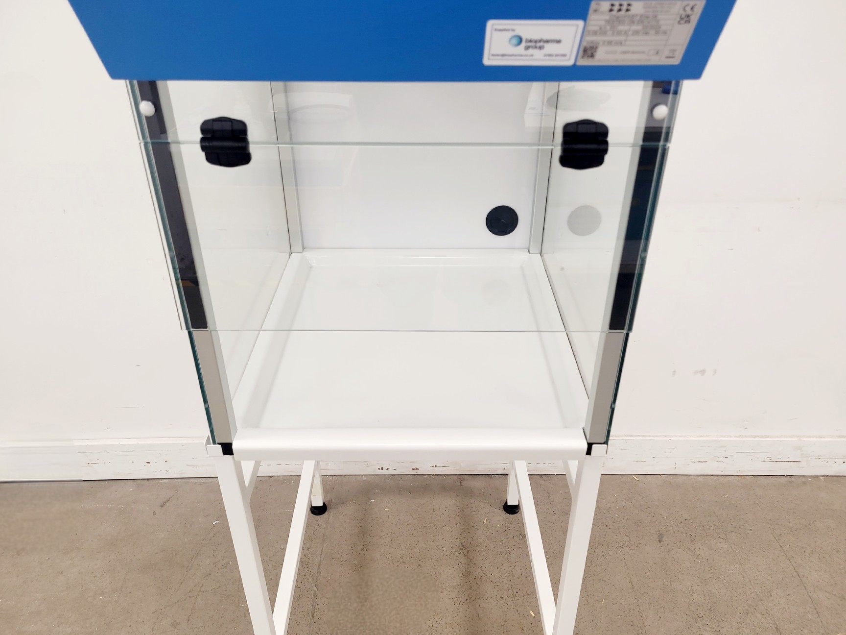 Image of Faster ChemFAST Elite 06 Ductless Fume Hood w/ Stand Lab
