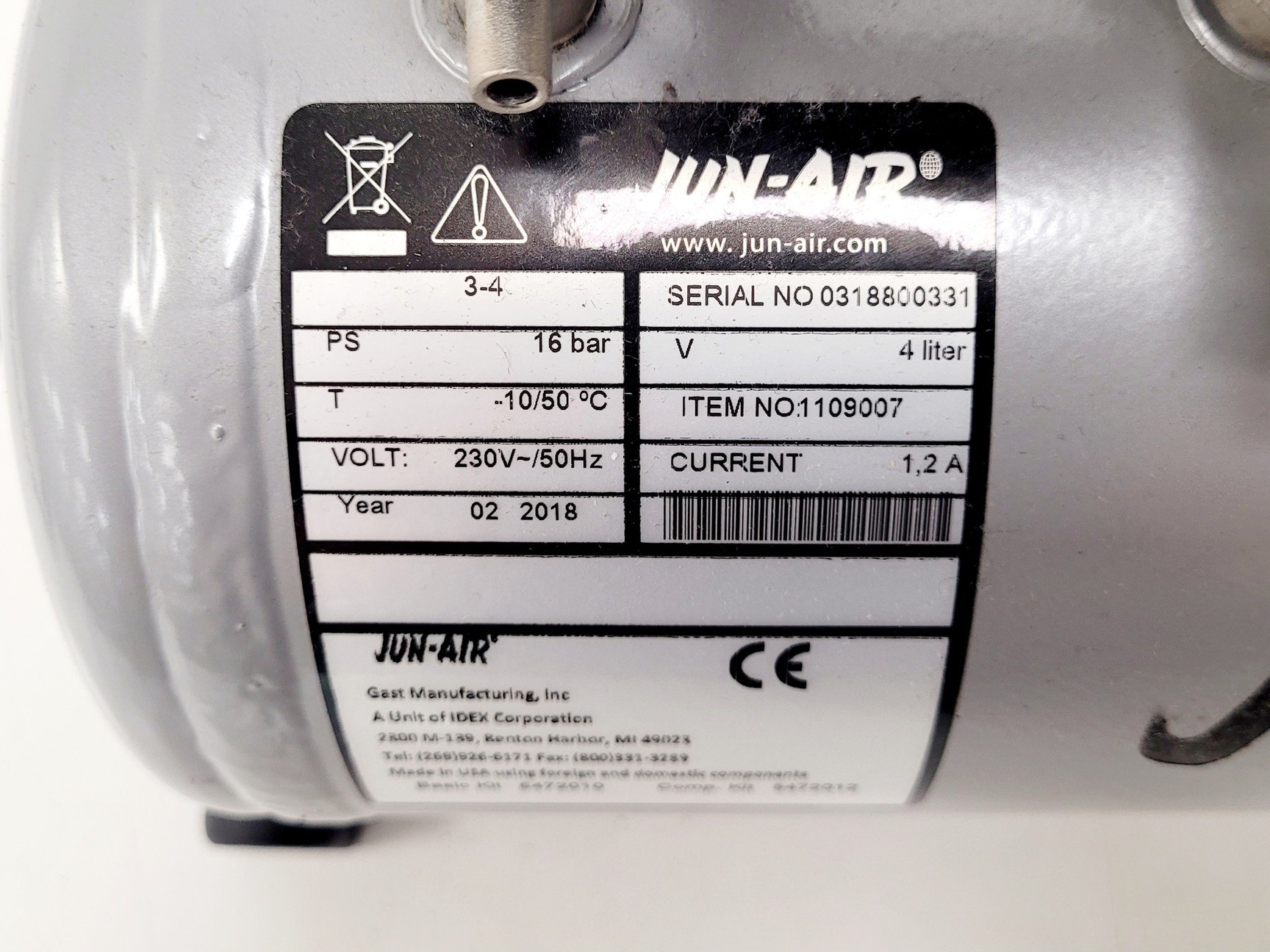 Image of TMC Anti-Vibration Table Model No. 63-530 with Jun-Air Model 3 Compressor/Pump