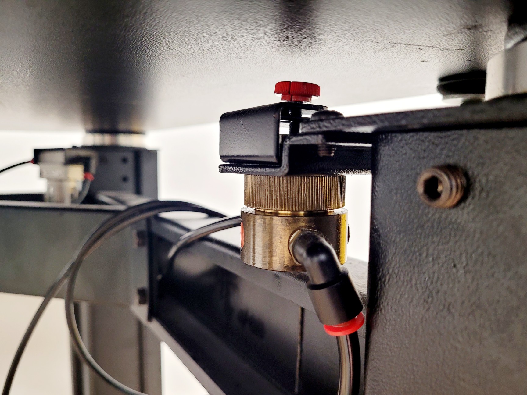 Image of TMC Anti-Vibration Table Model No. 63-530 with Jun-Air Model 3 Compressor/Pump