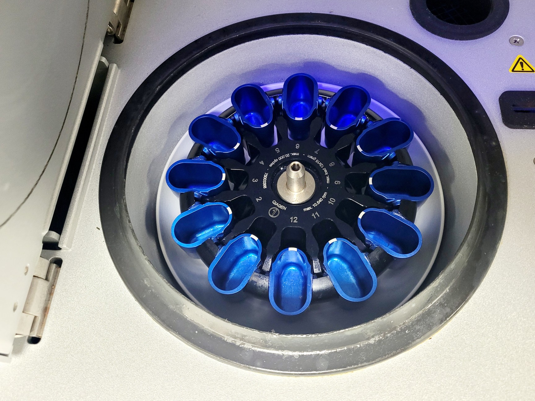 Image of Qiagen QIAcube Nucleic Acid Purification System