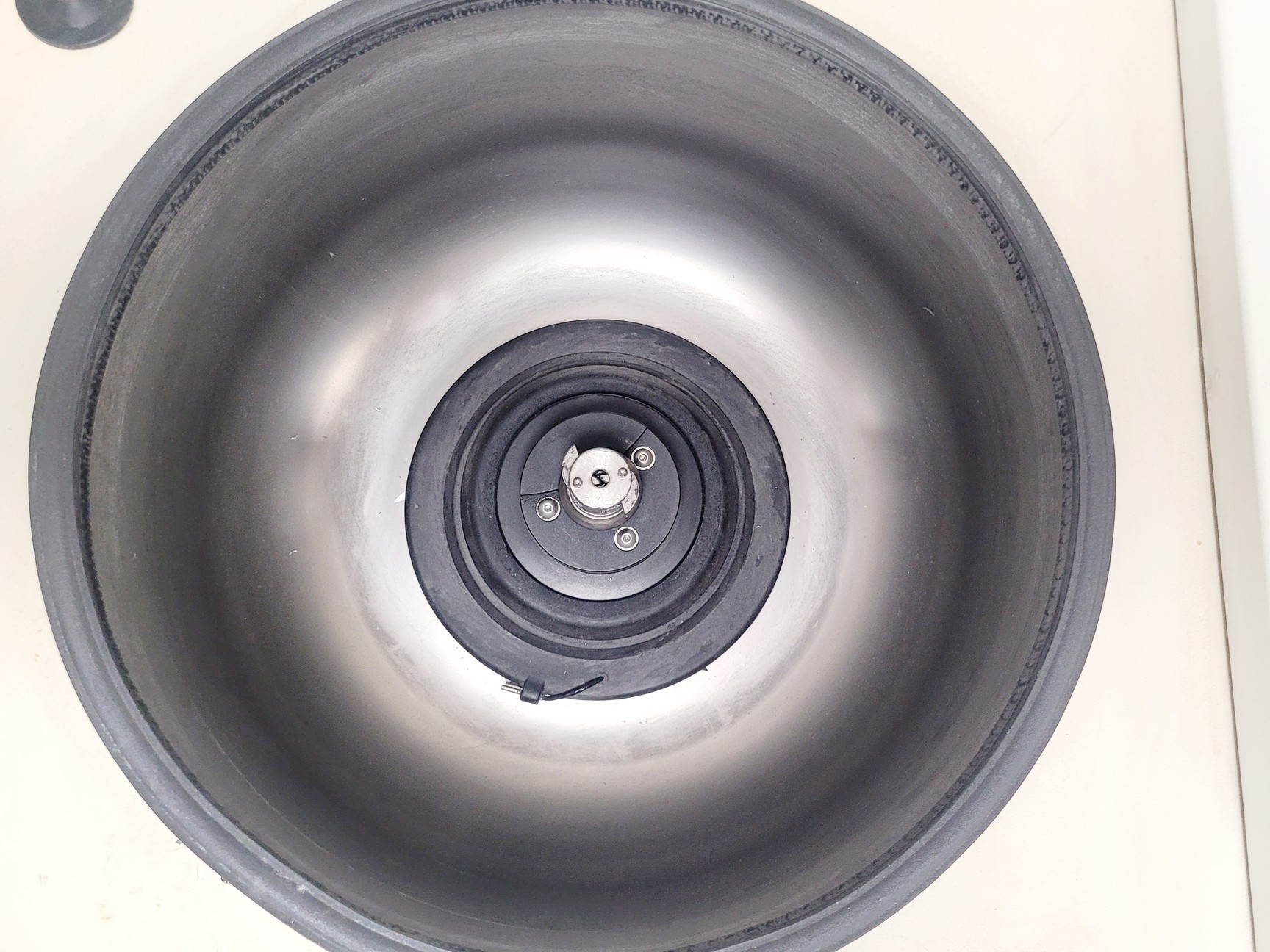 Image of ThermoFisher Scientific Heraeus Megafuge 16R Benchtop Centrifuge