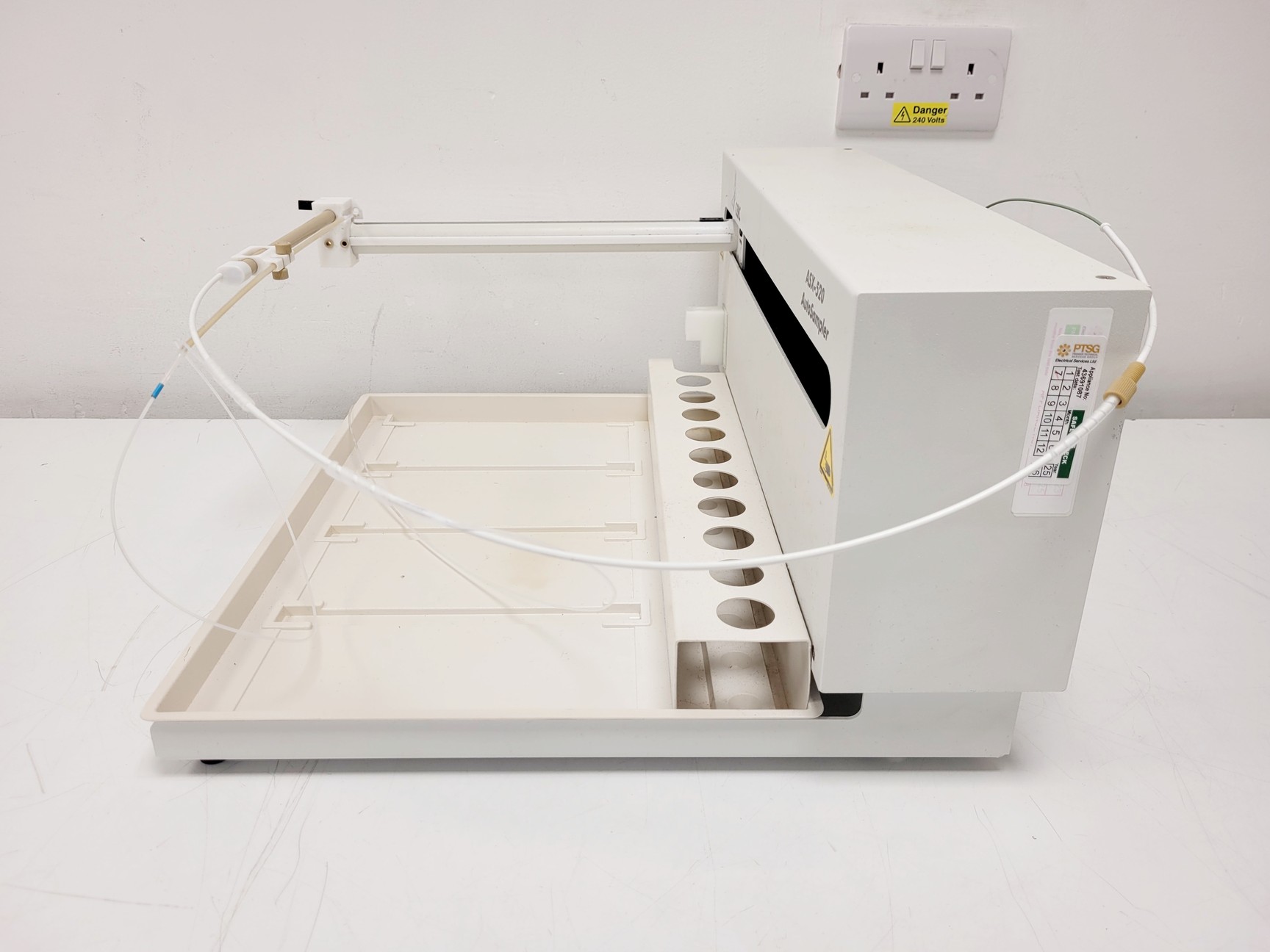 Image of Thermo iCAP6500 DUO Spectrometer W/ ThermoFlex900 Chiller, ASX-520 and PC System