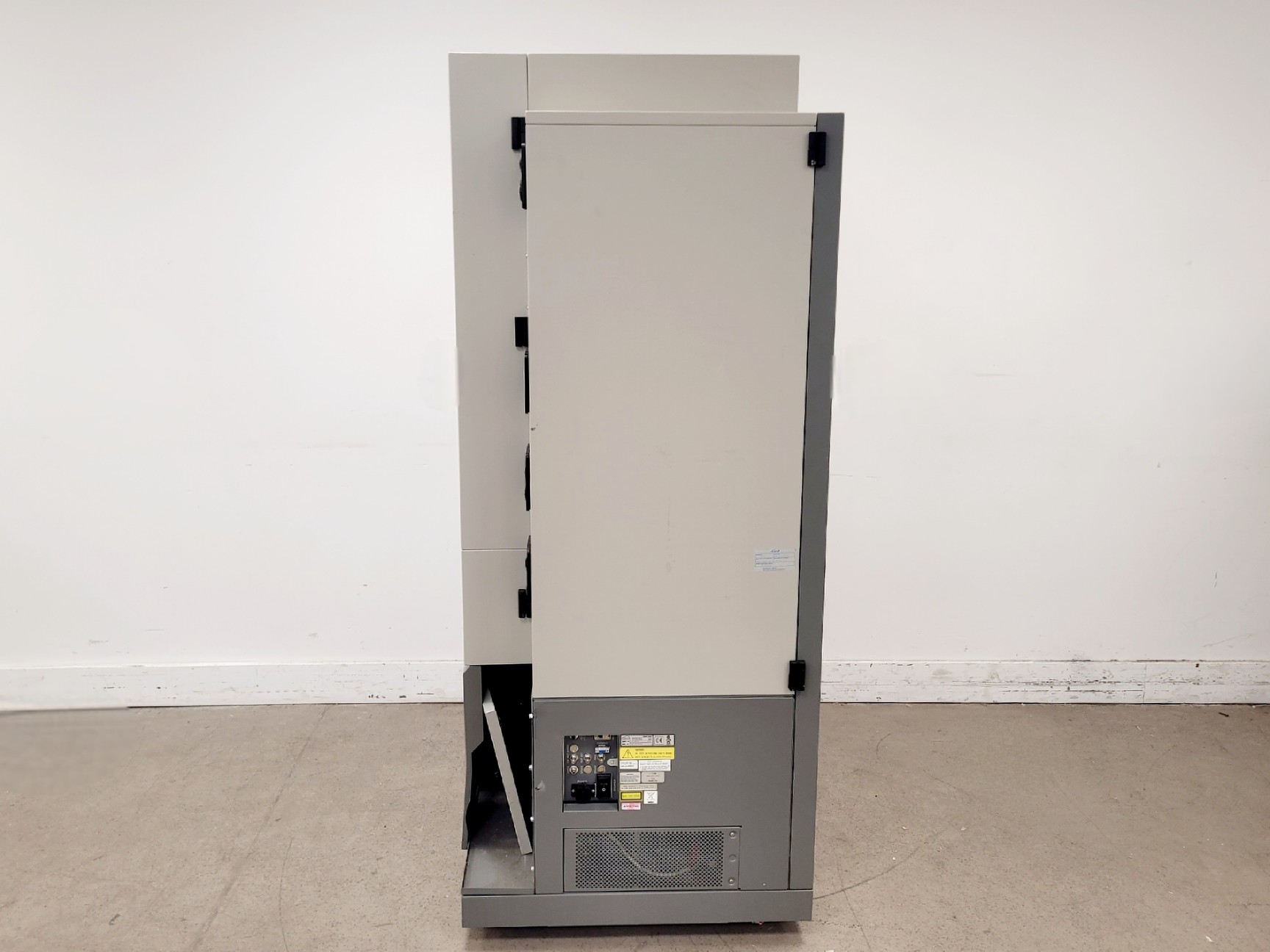 Image of AB Sciex 4800 MALDI TOF/TOF Analyser MS Mass Spectrometry System Lab