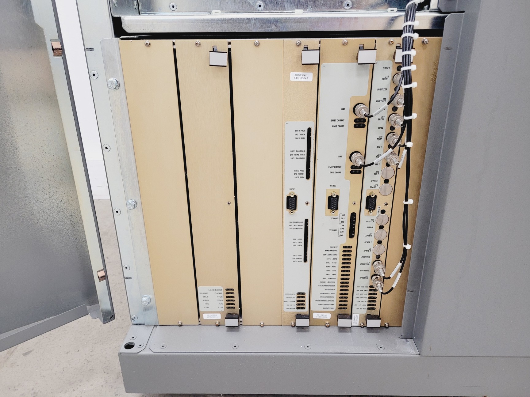 Image of AB Sciex 4800 MALDI TOF/TOF Analyser MS Mass Spectrometry System Lab