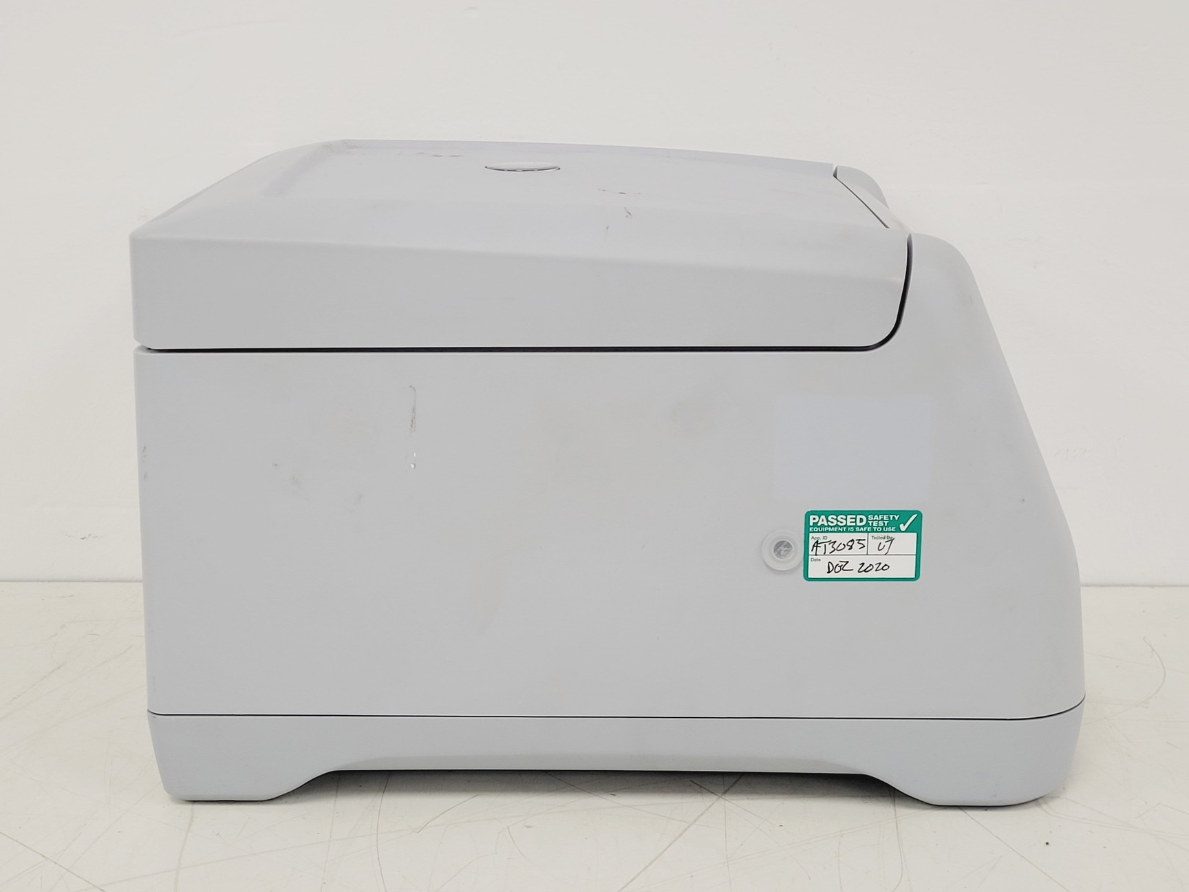 Image of Starlab Microcentrifuge 24 w/ Standard 24 AT Rotor 15060RPM 