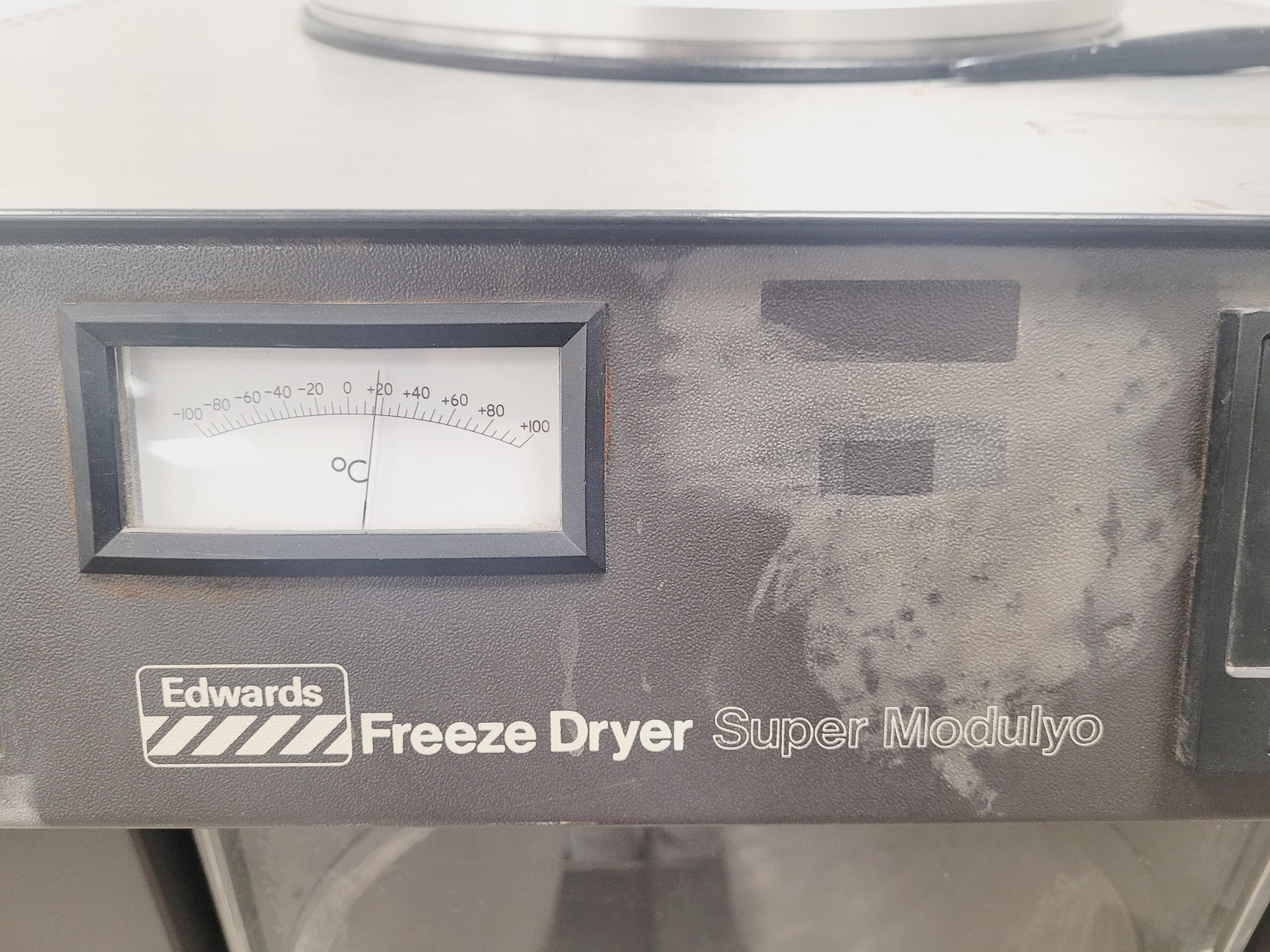 Image of Edwards Freeze Dryer Super Modulyo