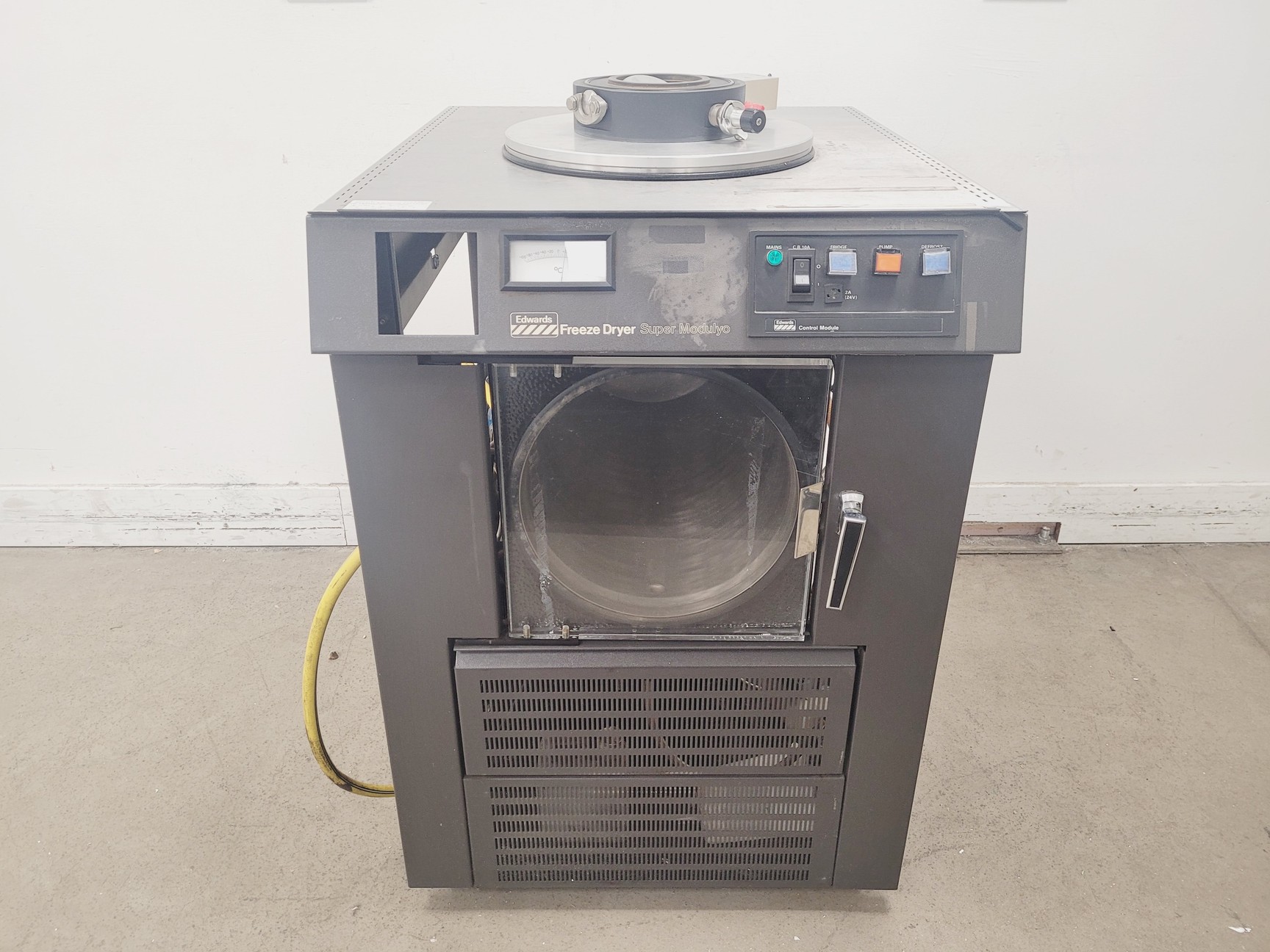 Image of Edwards Freeze Dryer Super Modulyo