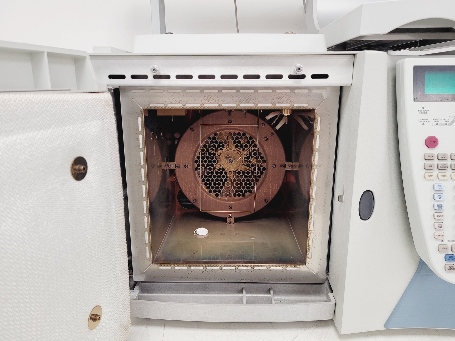 Image of Thermo Scientific Trace GC Ultra w/ Alimentatore DRH GC Chromatography Lab