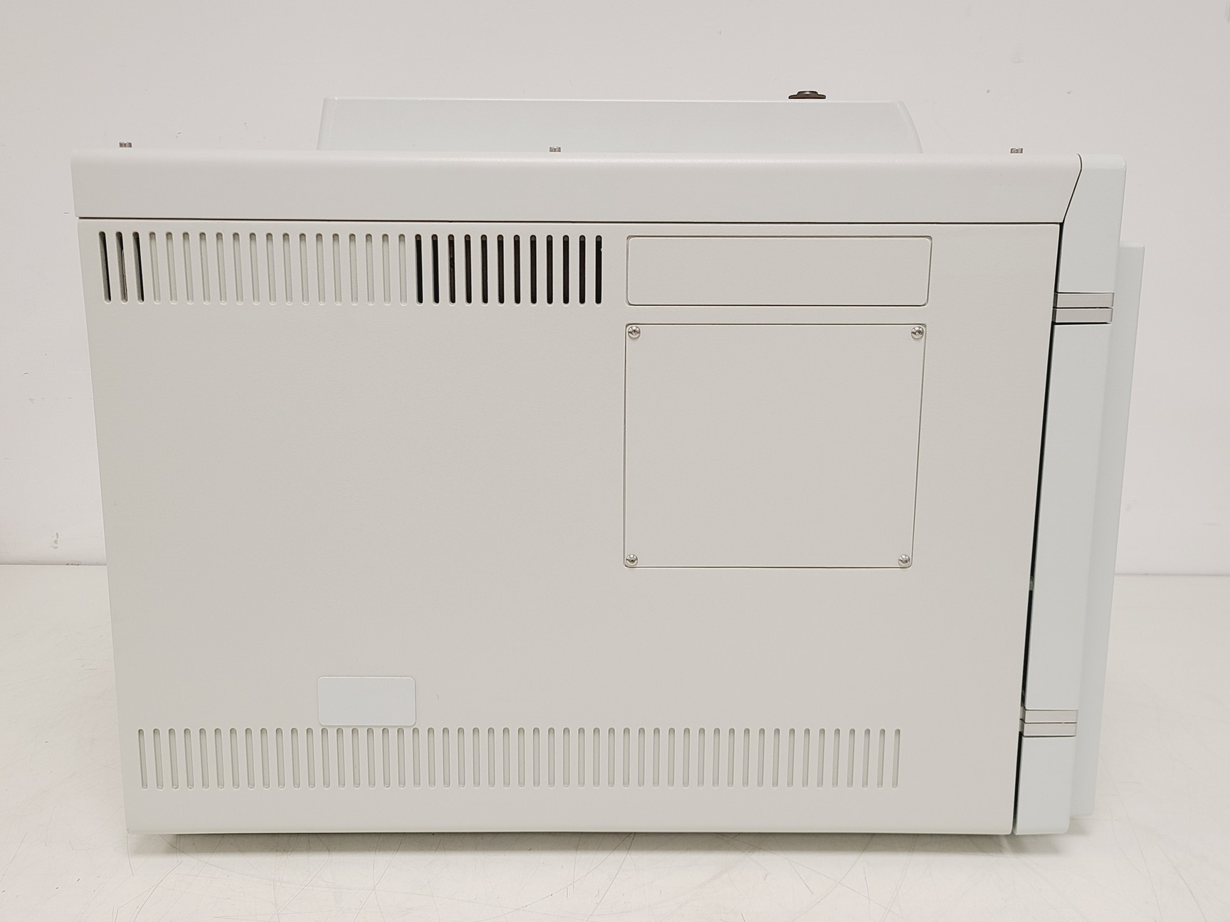 Image of Thermo Scientific Trace GC Ultra w/ Alimentatore DRH GC Chromatography Lab