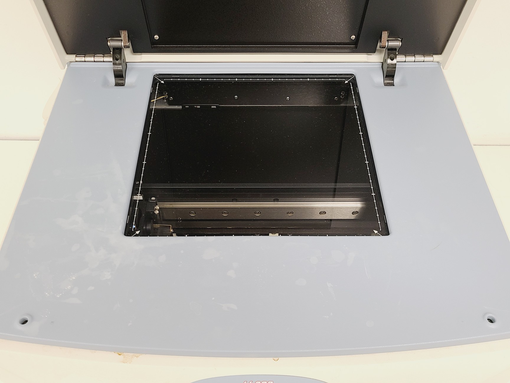 Image of LI-COR Odyssey 9120 Infrared Imaging System