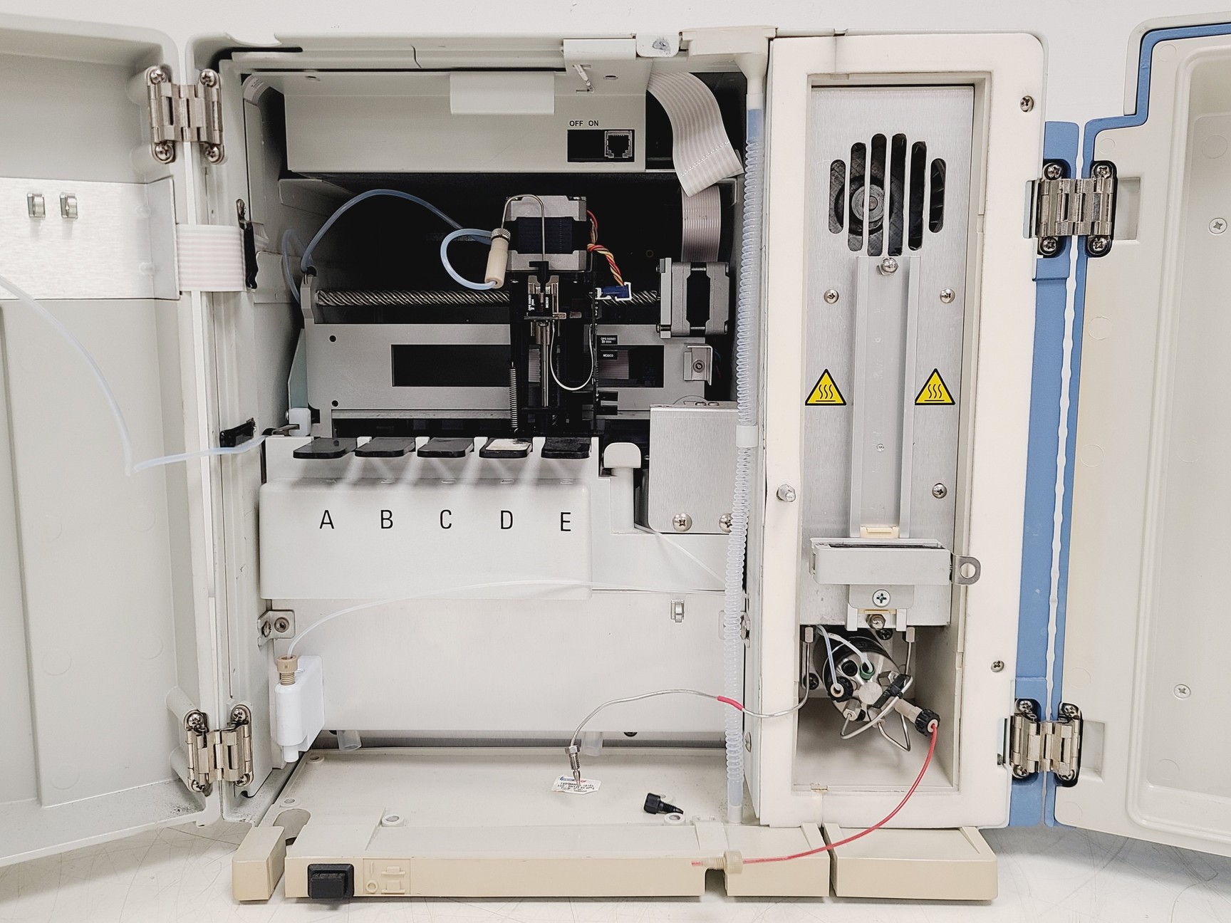 Image of Thermo Scientific Accela HPLC System: Autosampler, Pump and PDA Detector