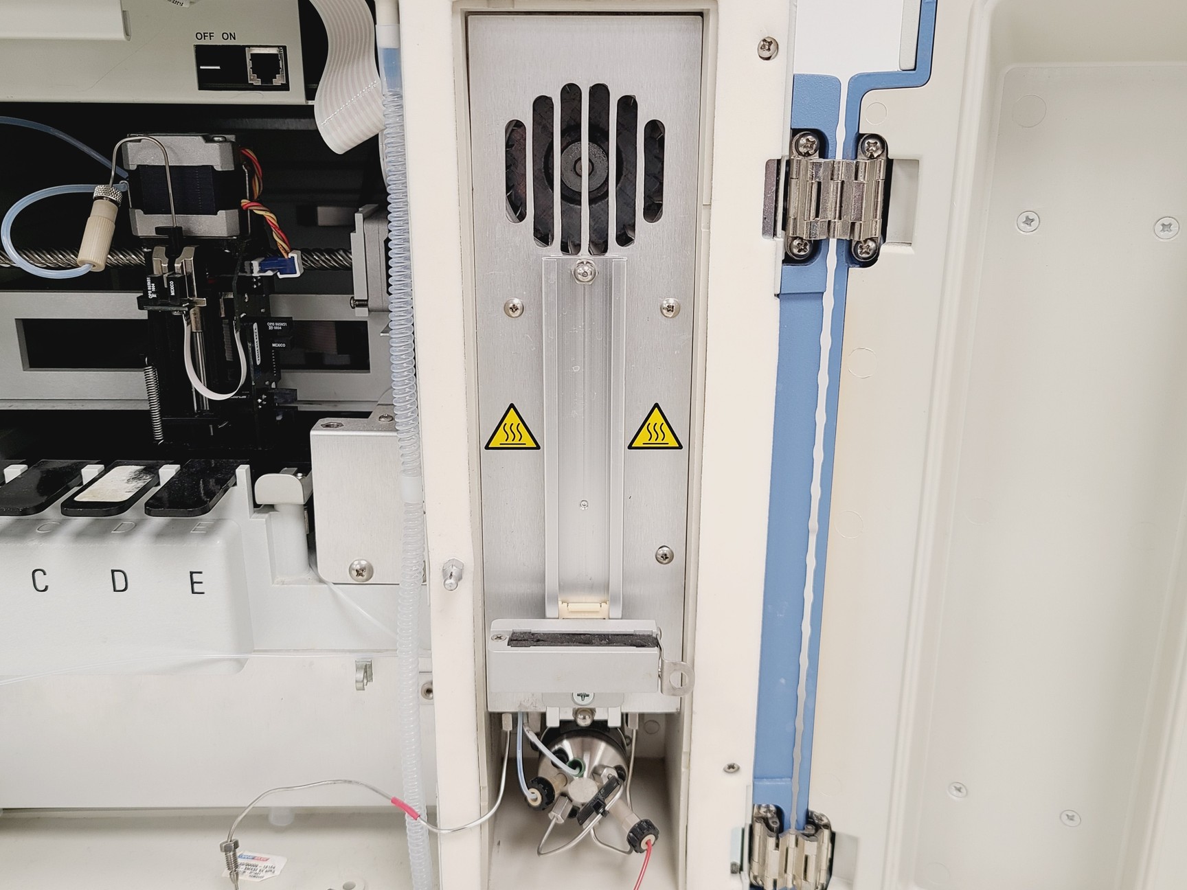 Image of Thermo Scientific Accela HPLC System: Autosampler, Pump and PDA Detector
