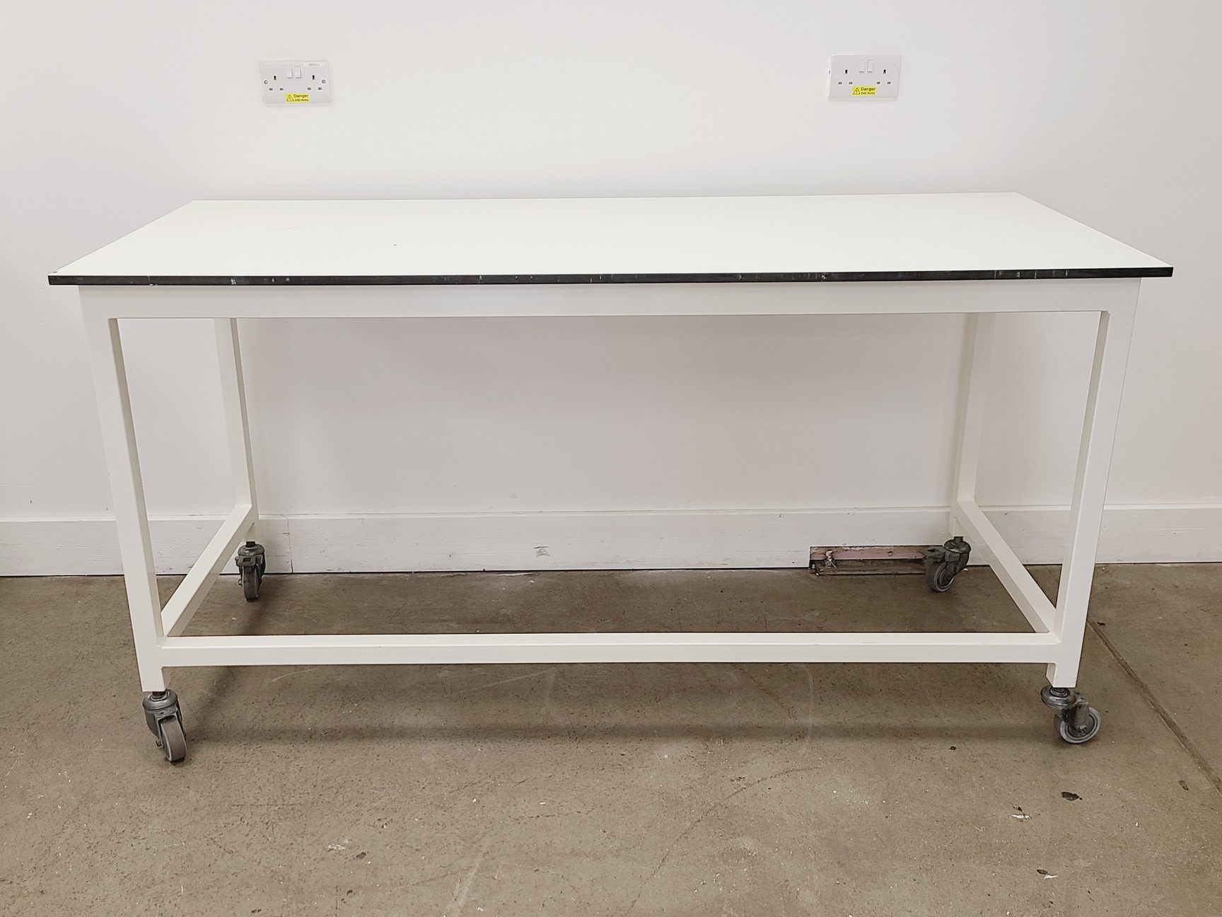 Image of Job Lot of 6 x Trespa Laboratory White Workbenches