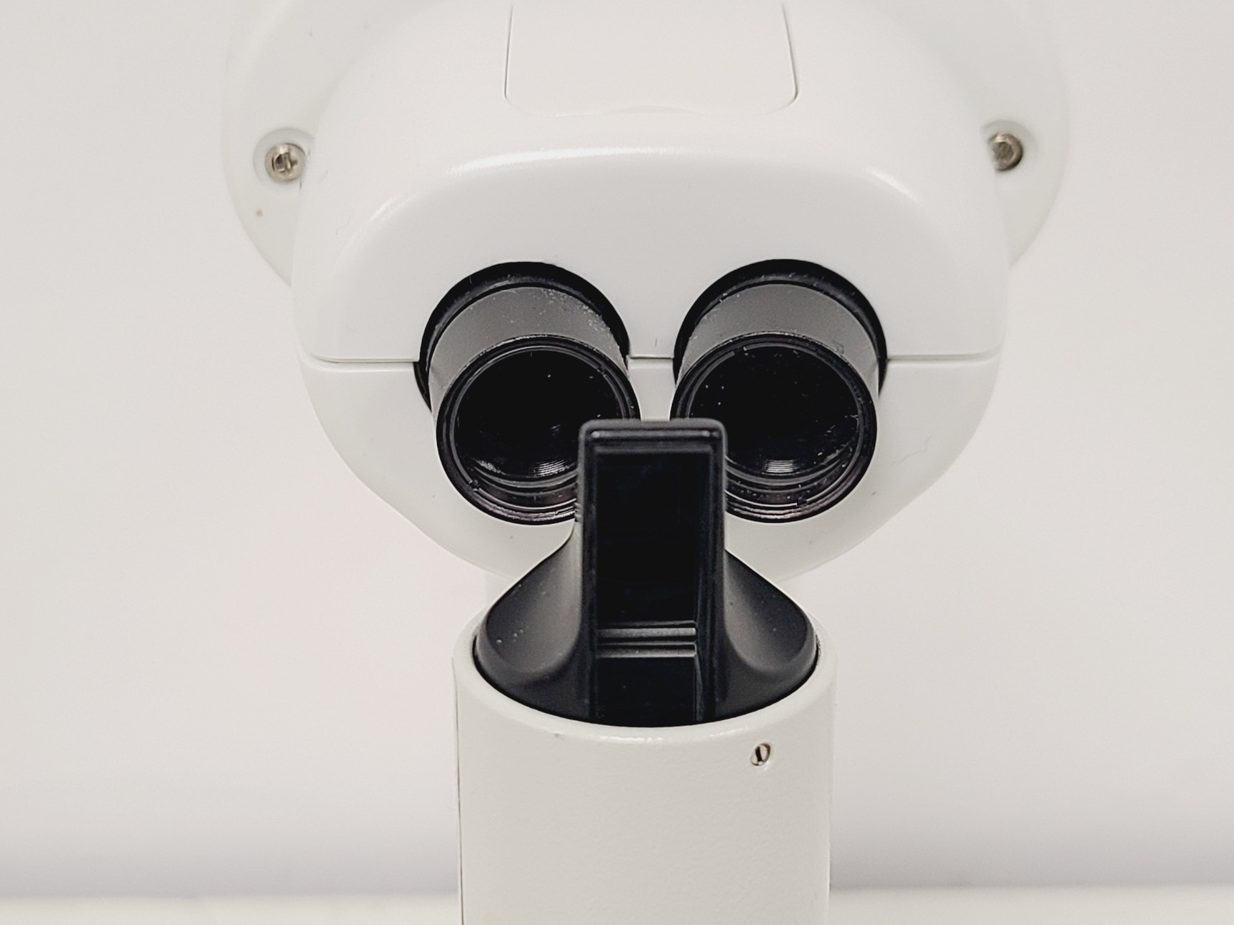 Image of Kowa SL-15 Portable Slit Lamp w/ Carry Case