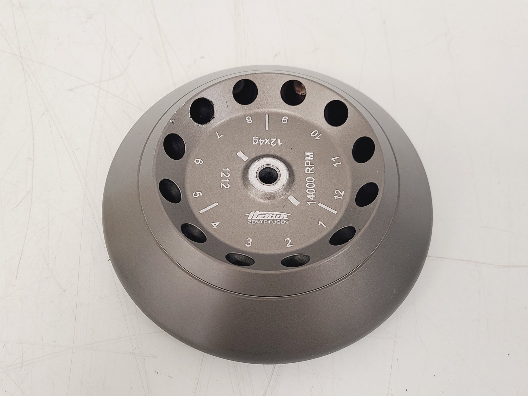 Image of Hettich Mikro 1204 Benchtop Centrifuge 14000RPM Lab