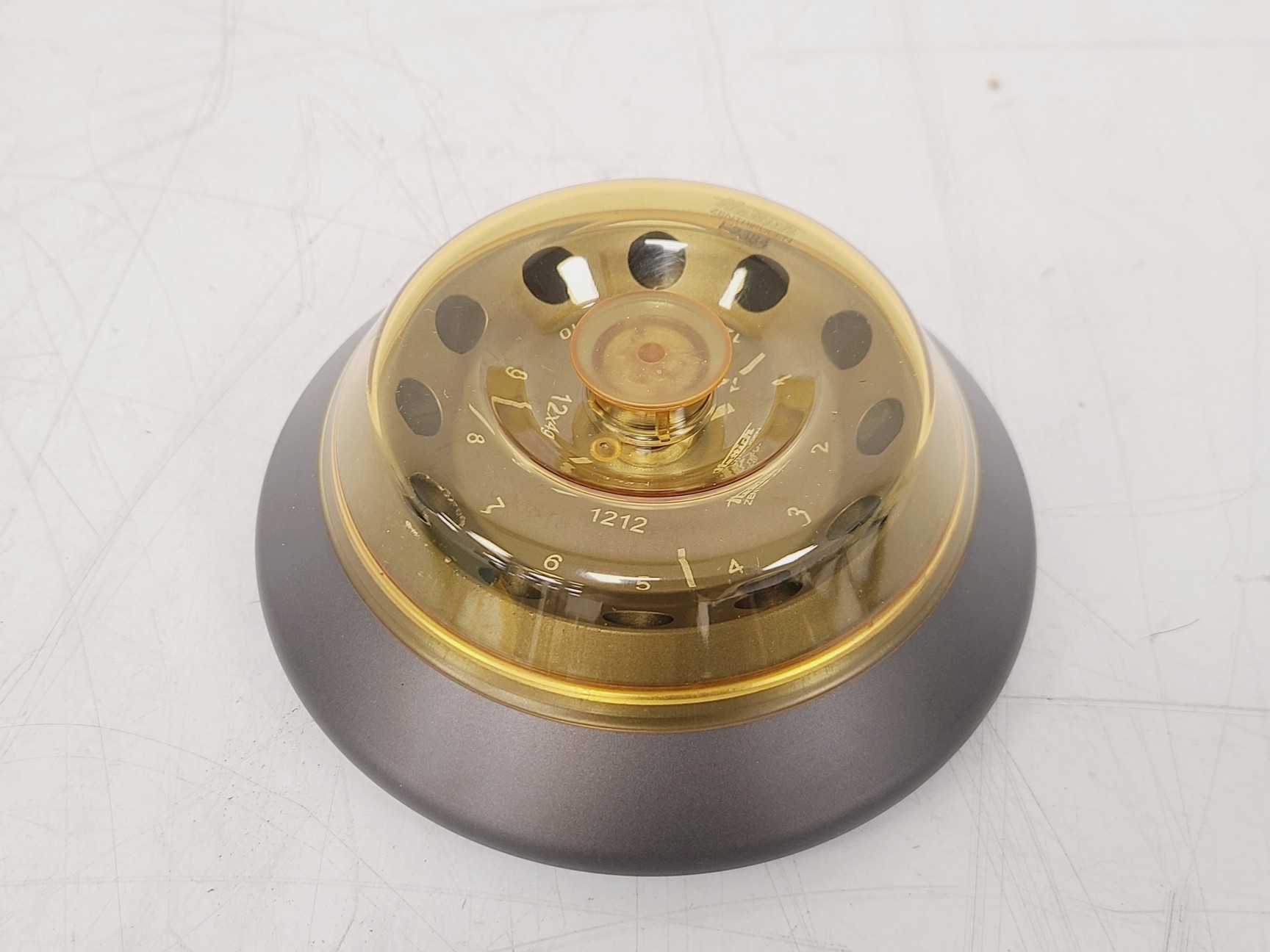 Image of Hettich Mikro 1204 Benchtop Centrifuge 14000RPM Lab