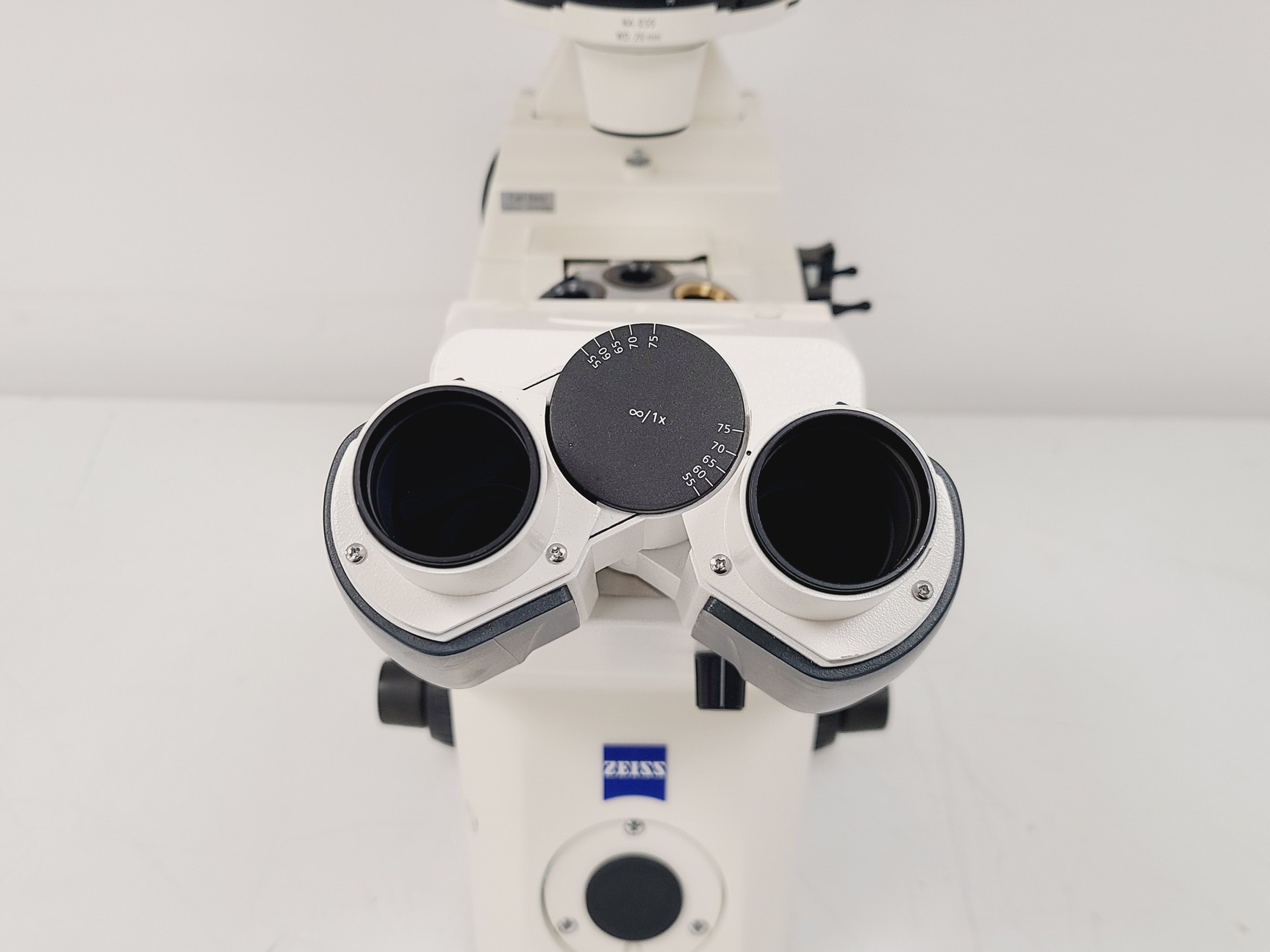 Image of Zeiss Axiovert 200M Inverted Microscope Lab